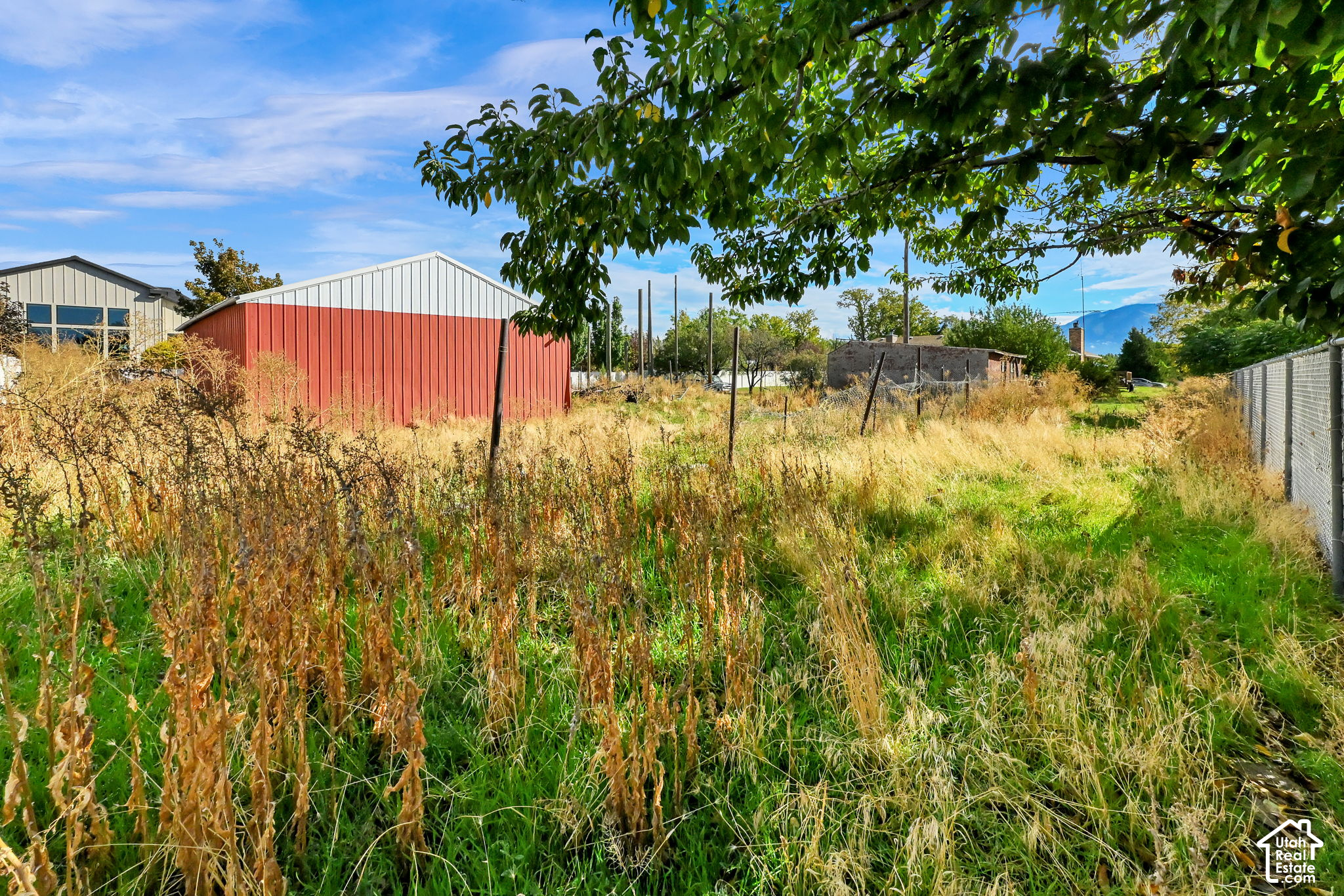 main property photo 75