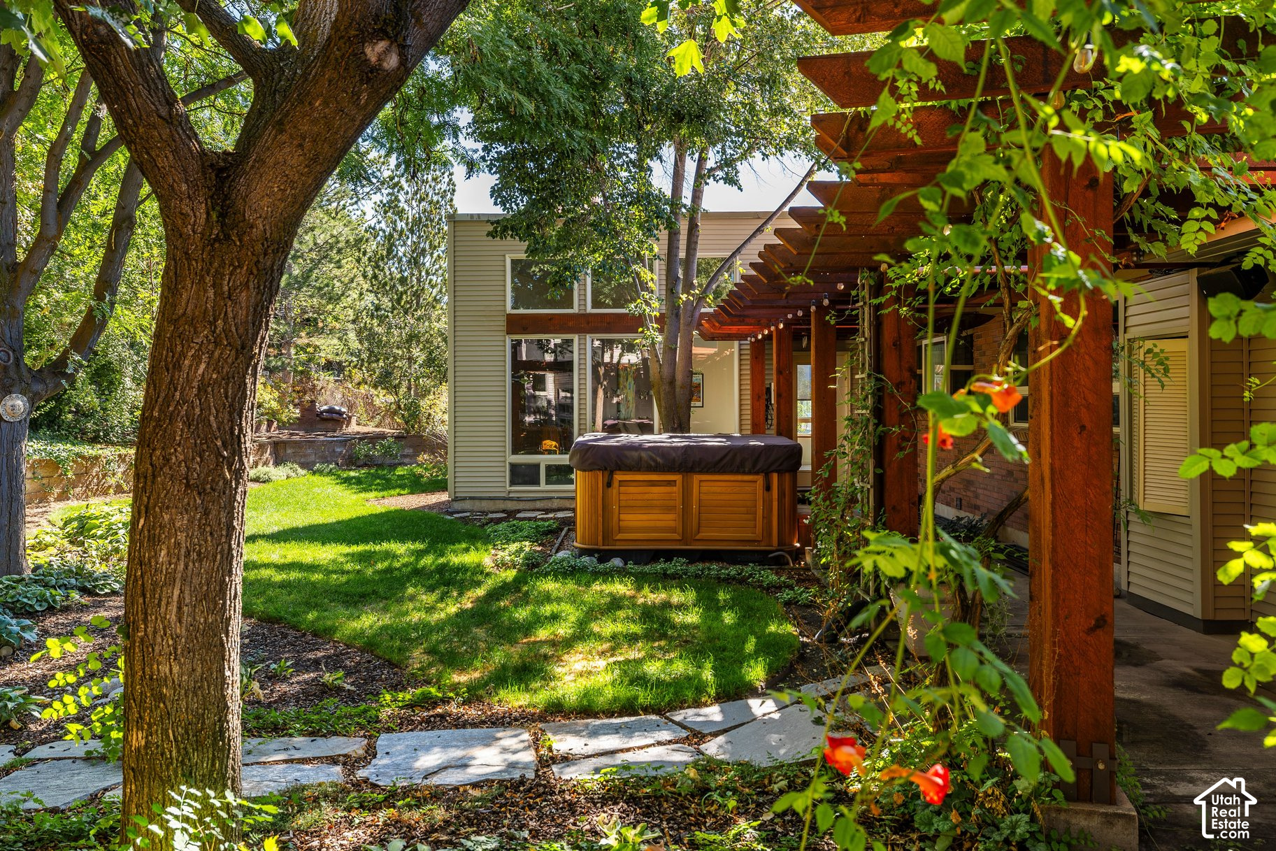 main property photo 43