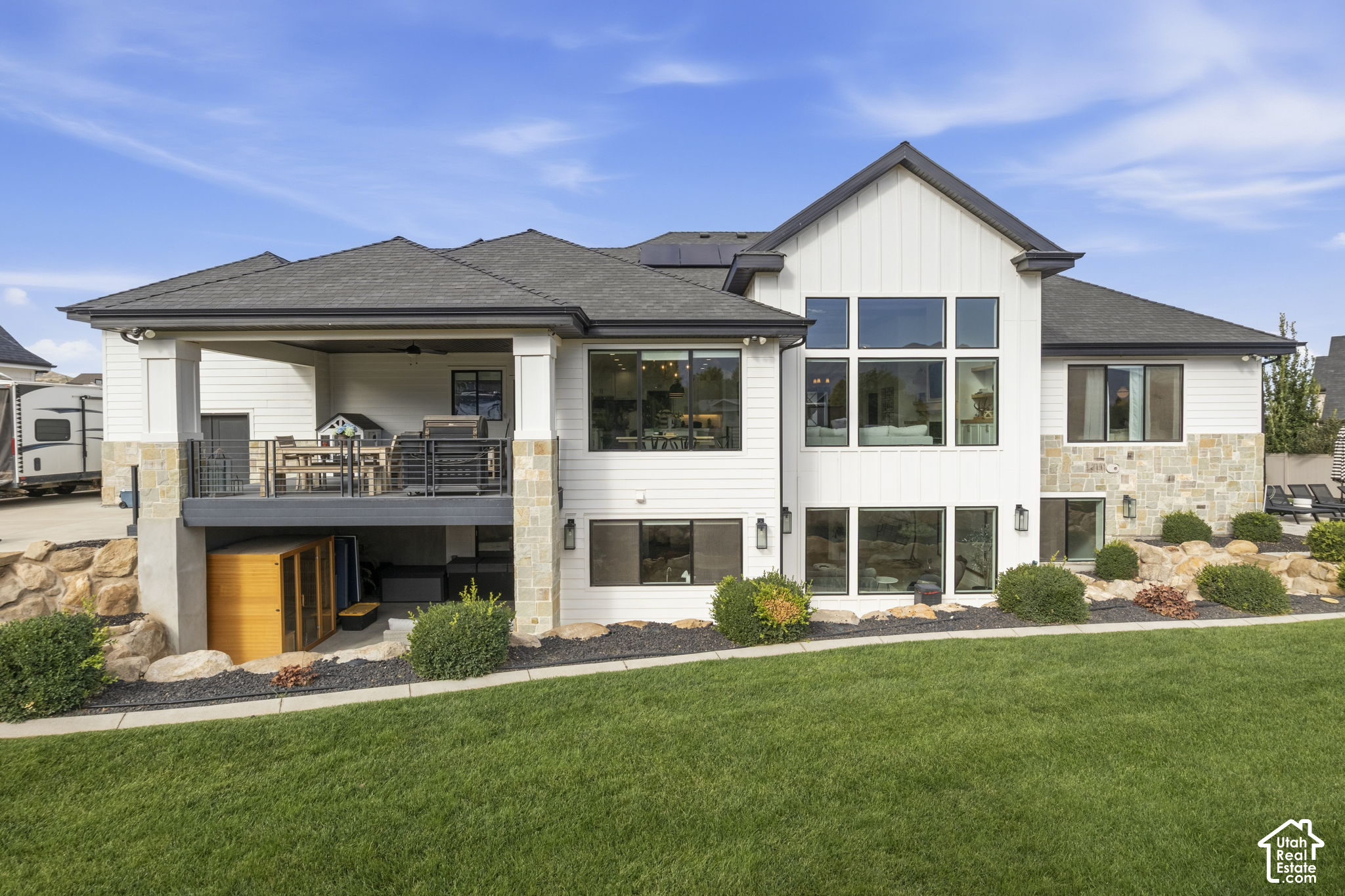 main property photo 54
