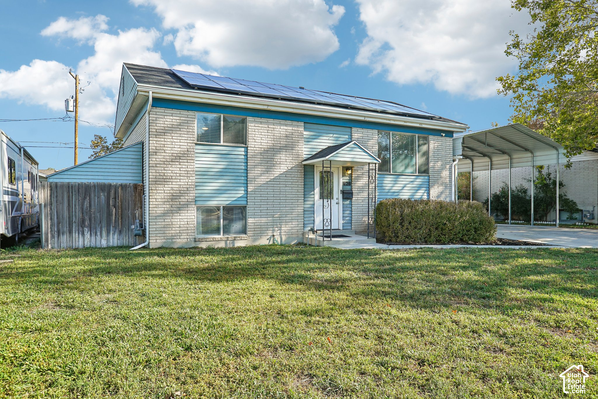 main property photo 4