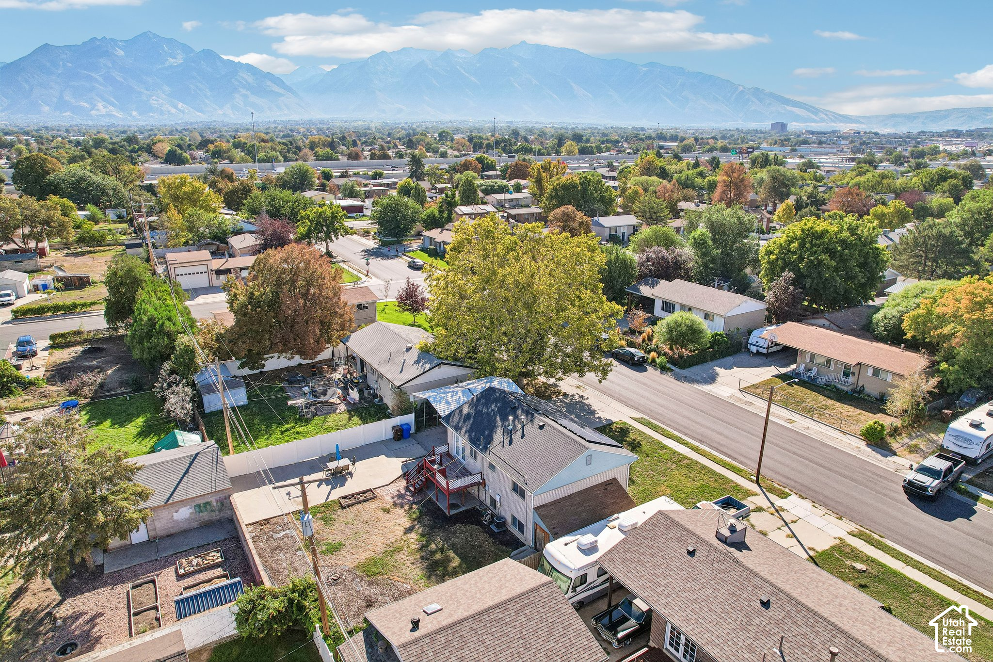 main property photo 46