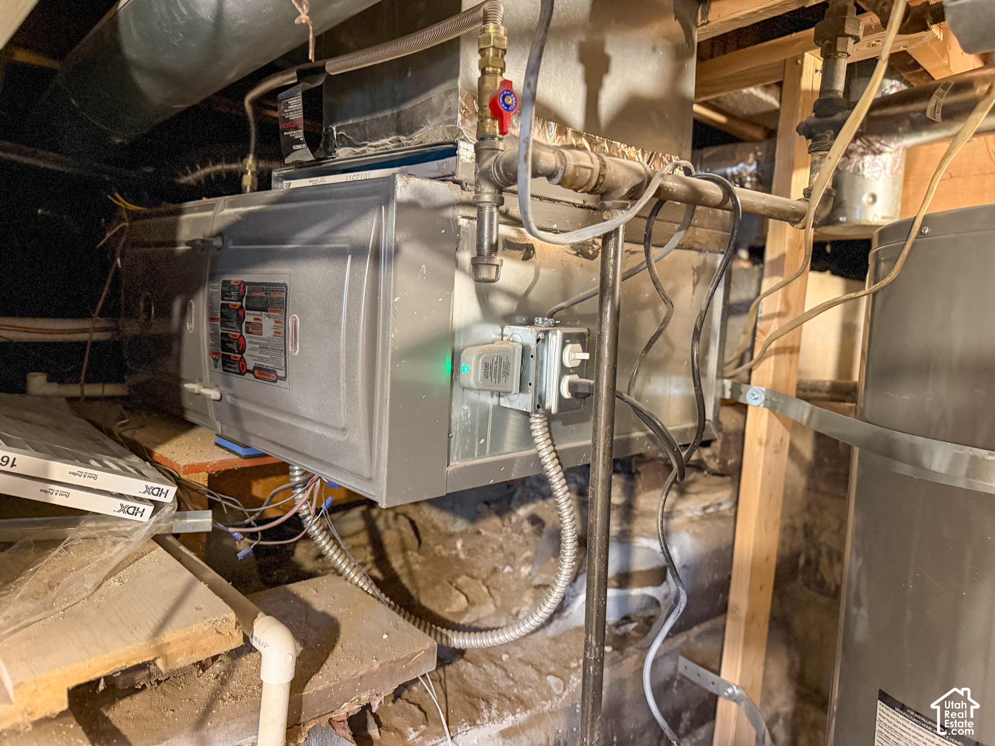 main property photo 43
