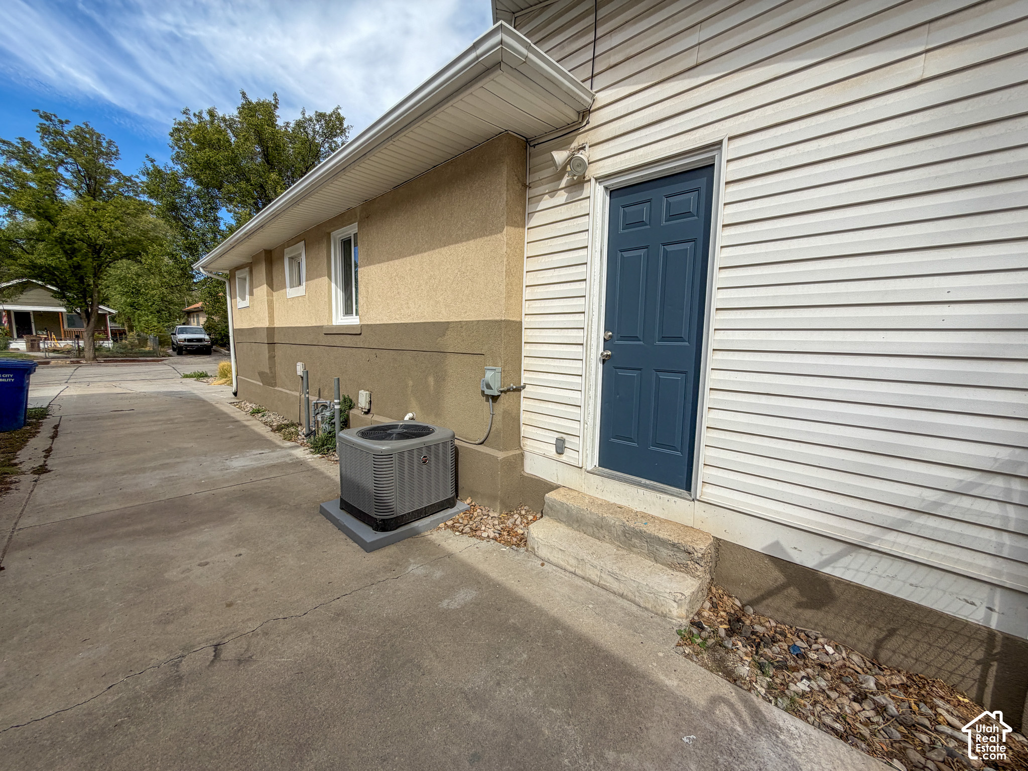 main property photo 46