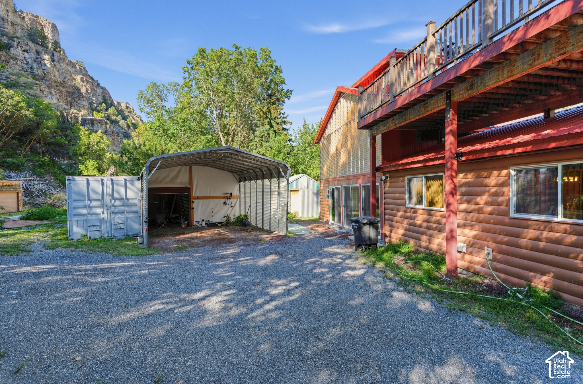 main property photo 59