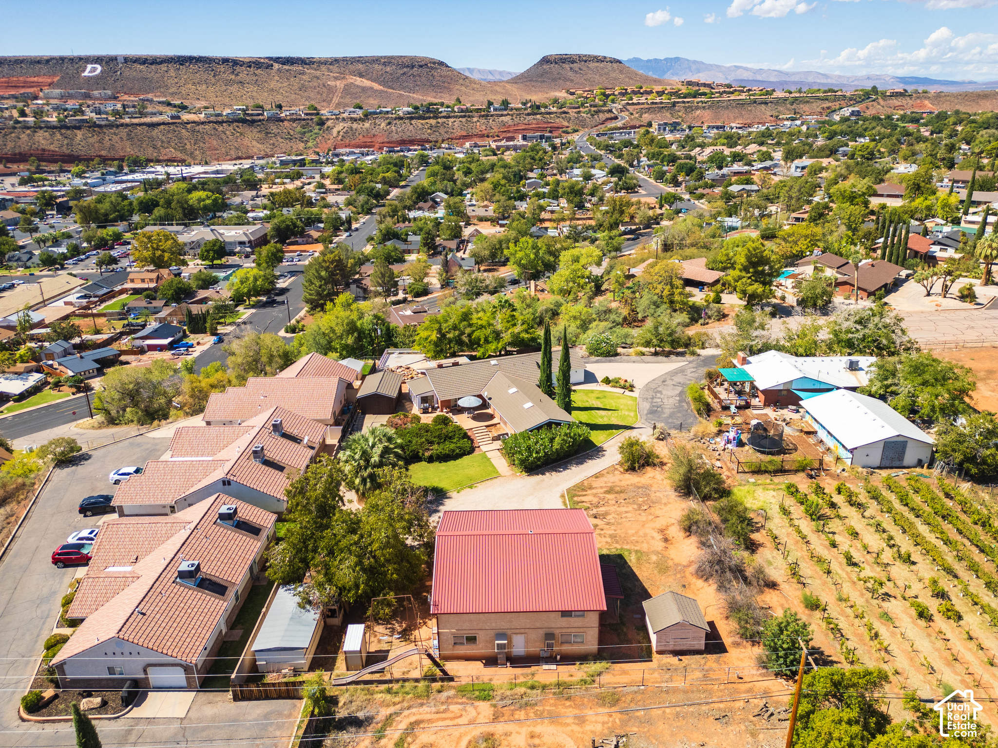 main property photo 50