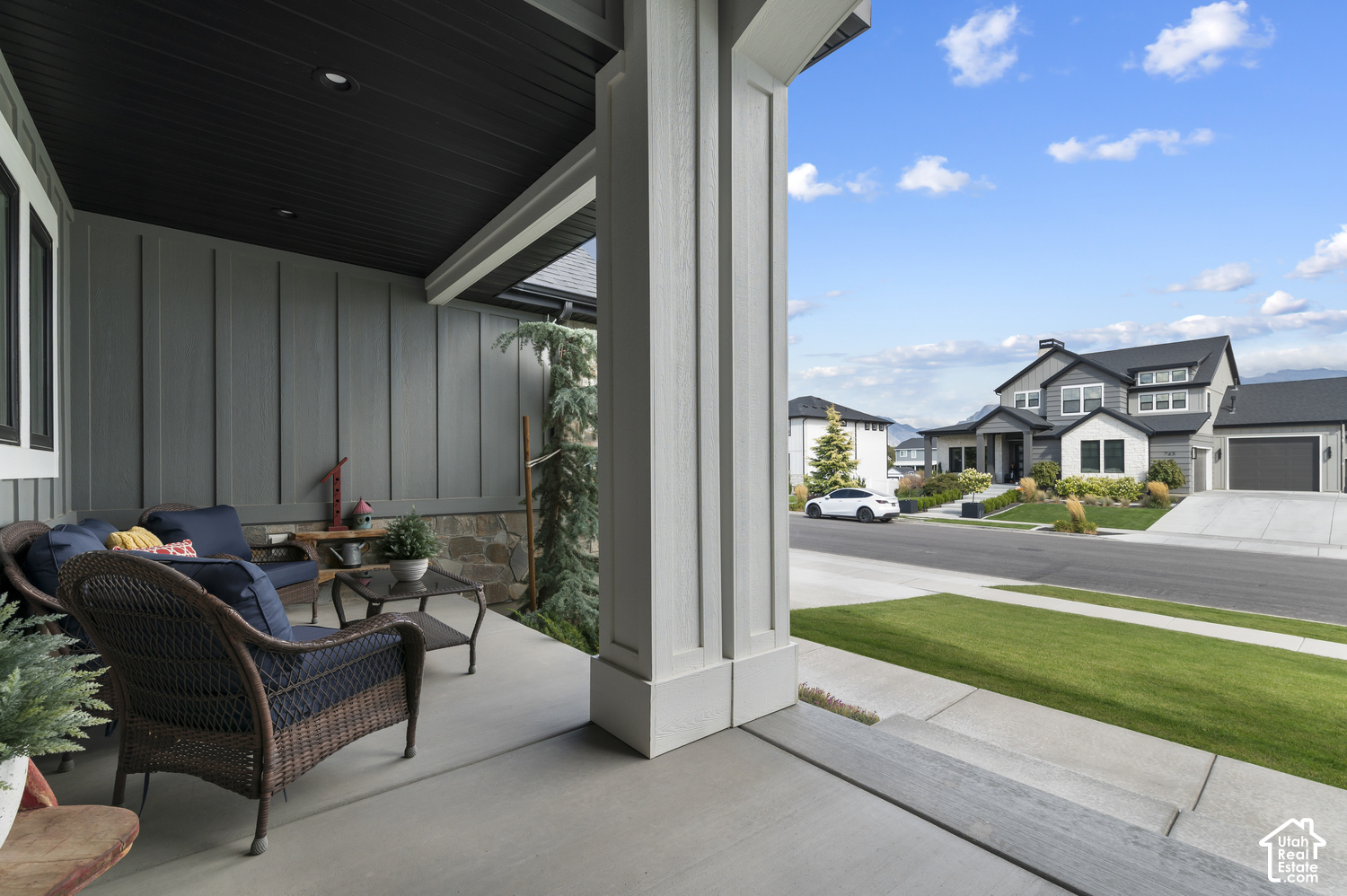 main property photo 54