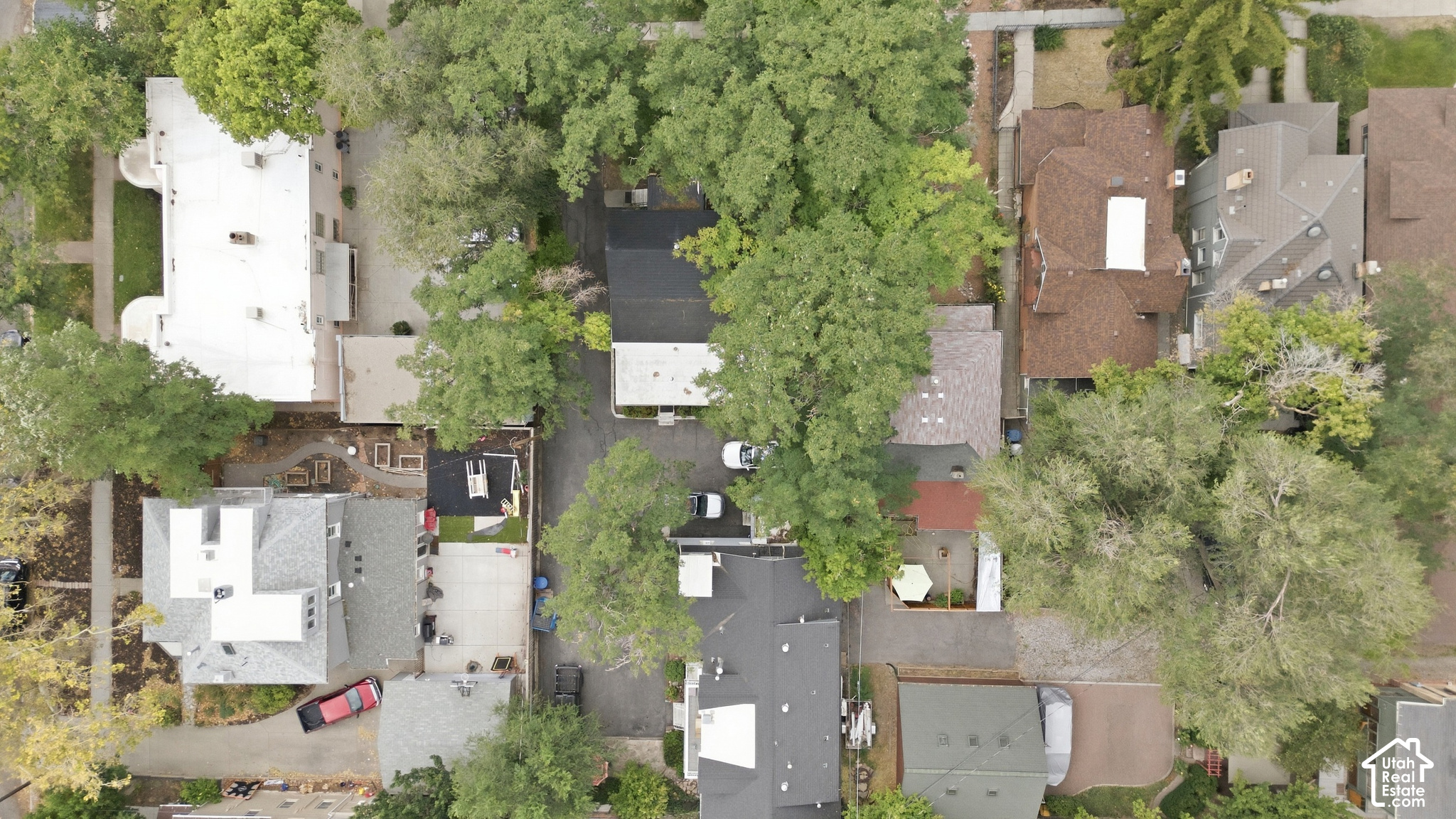 main property photo 68