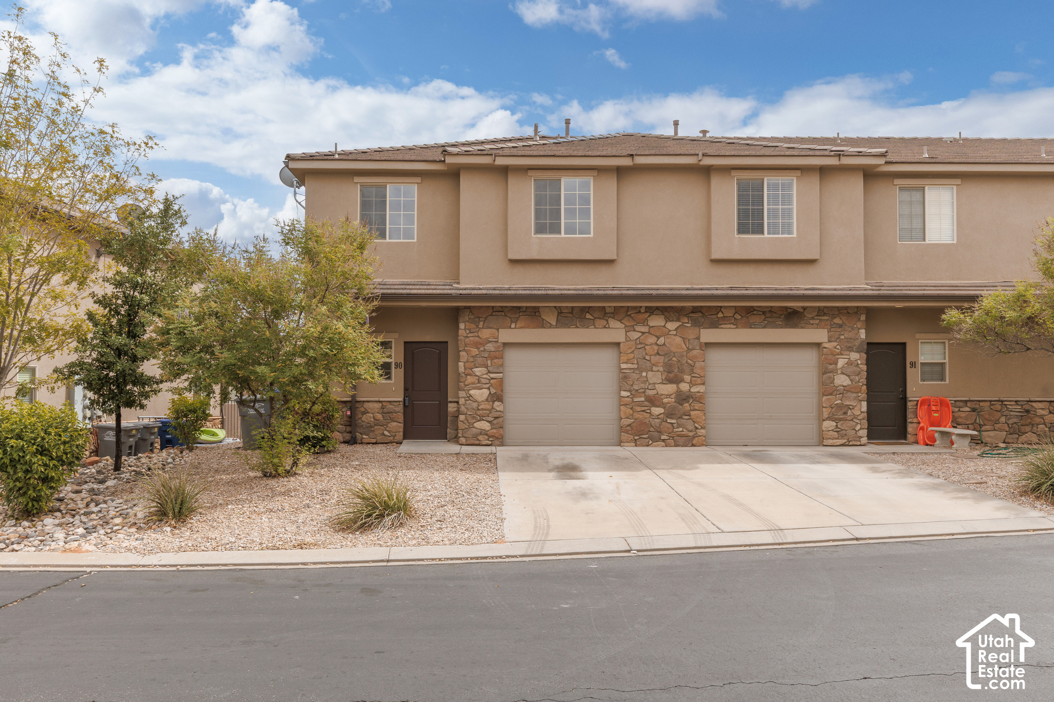 main property photo 0