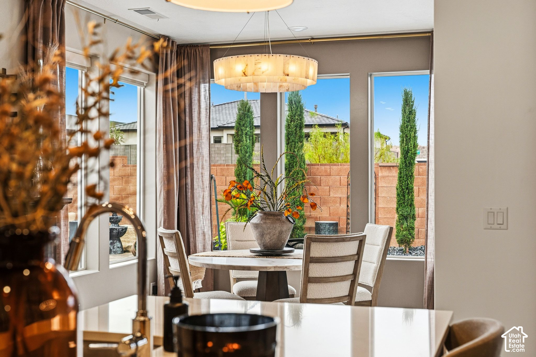 property viewer photo 11