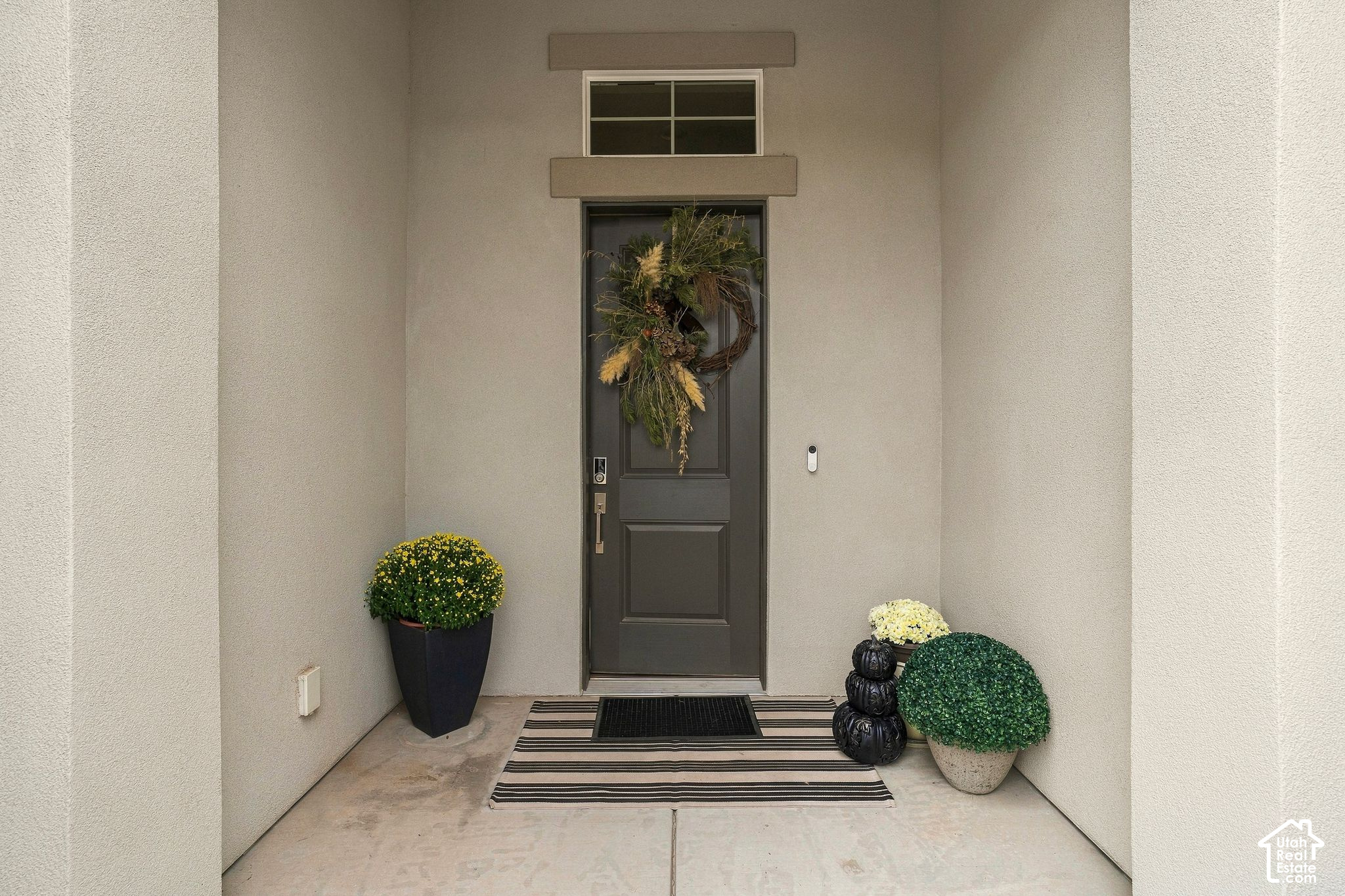 property viewer photo 2