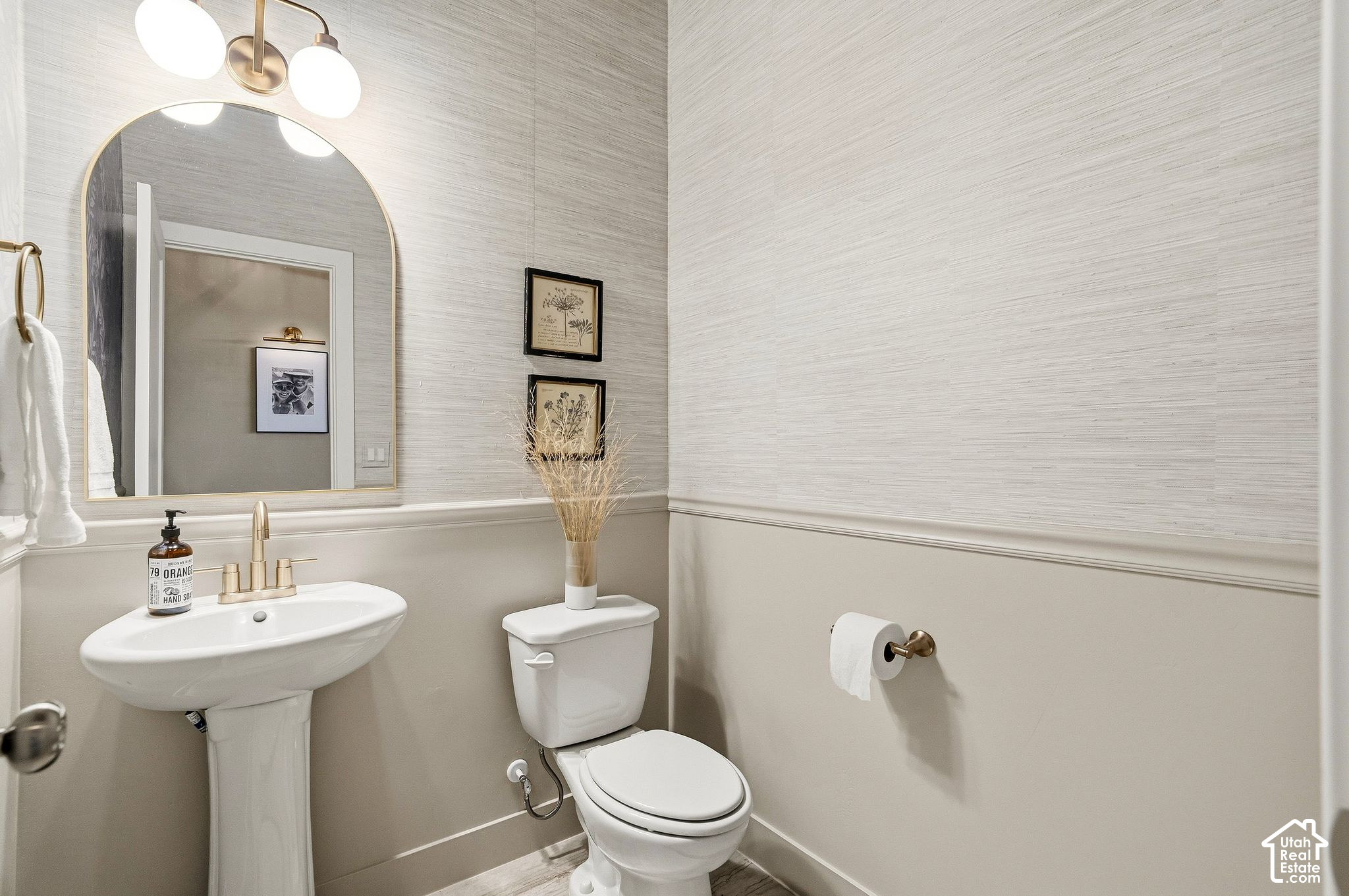 property viewer photo 28