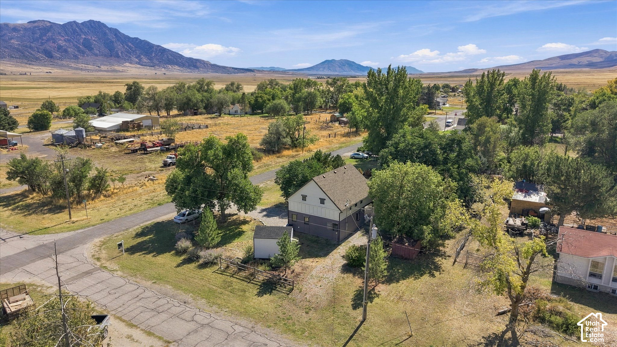 main property photo 47