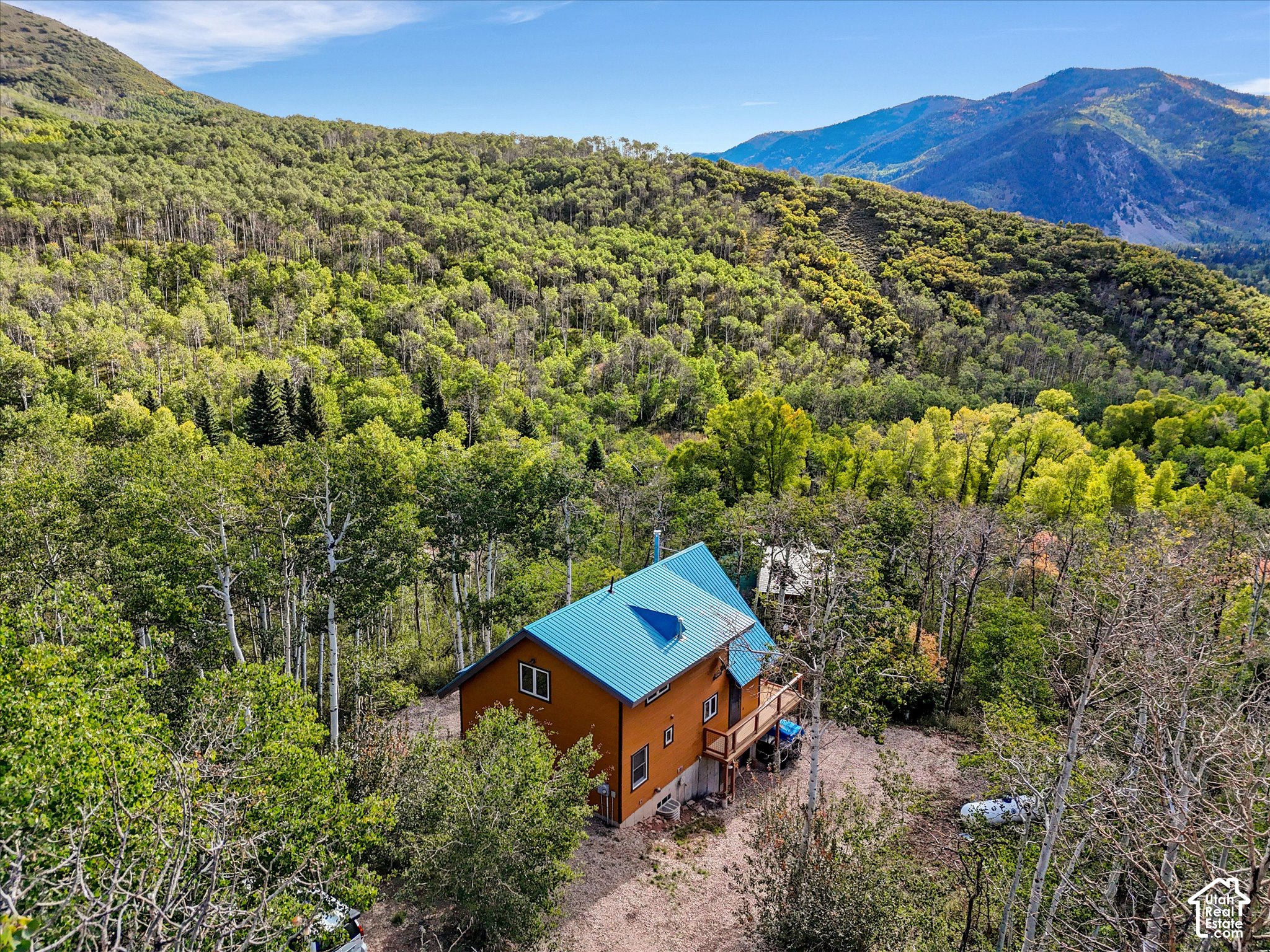 main property photo 23