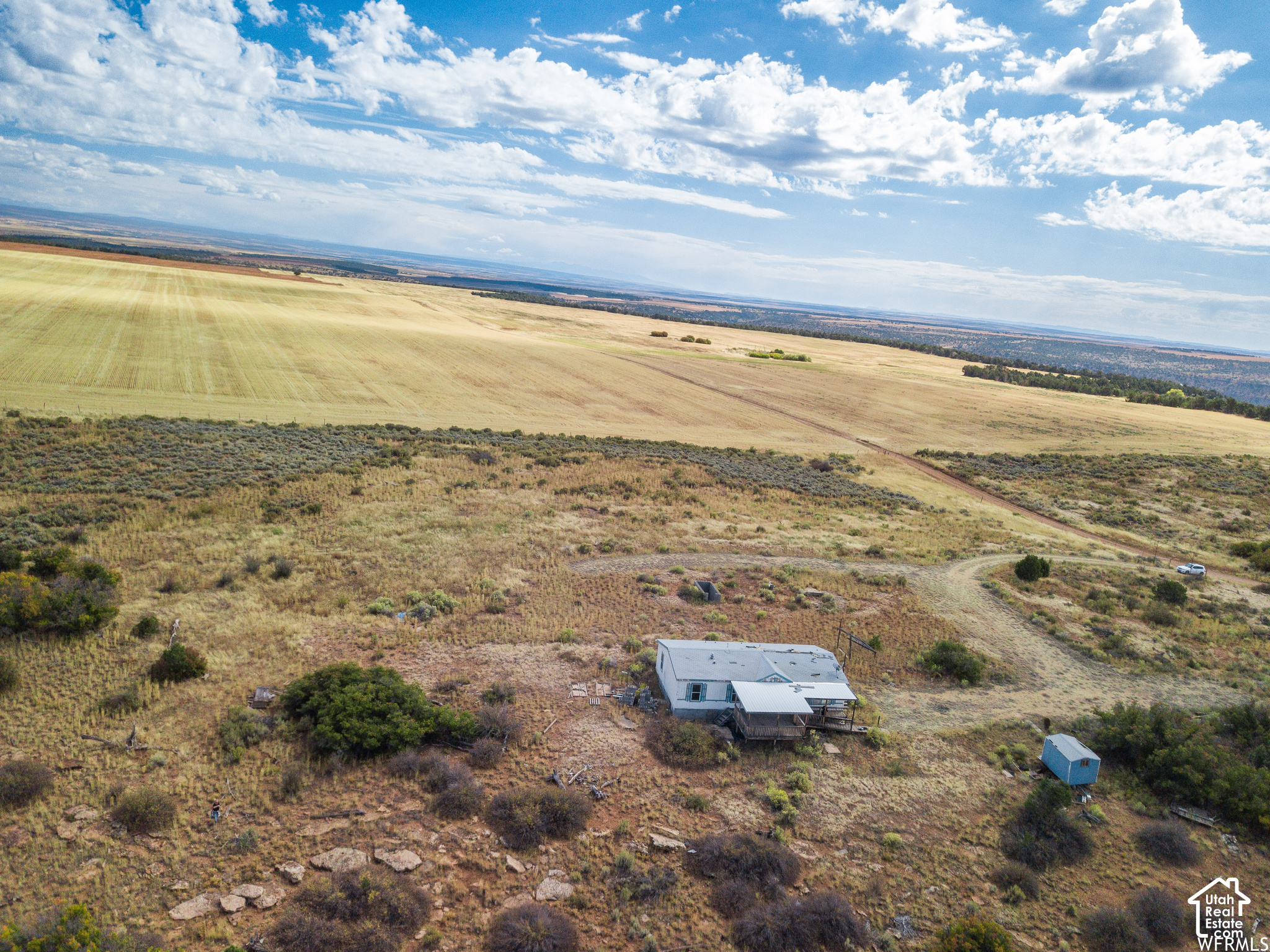 main property photo 12
