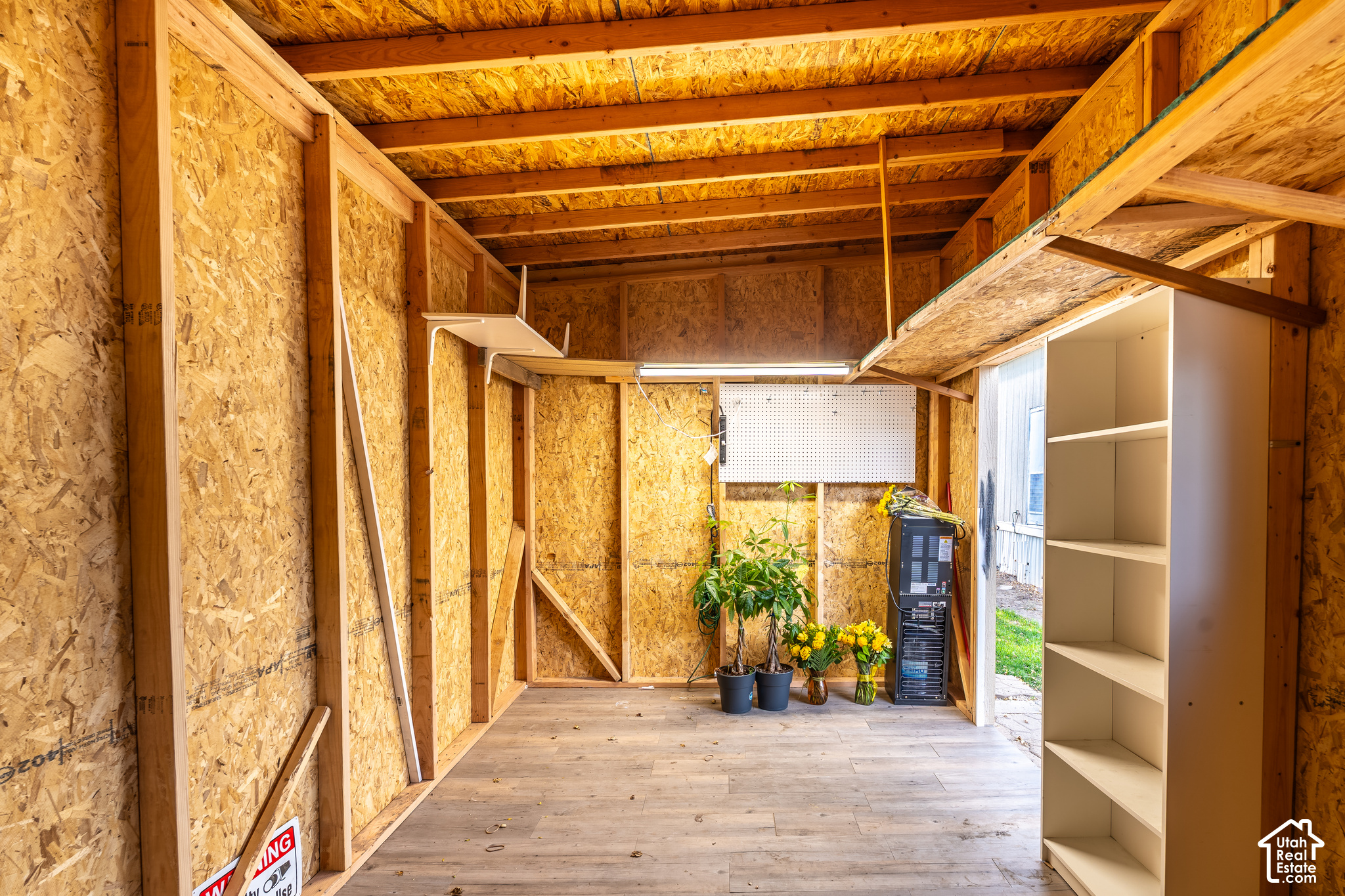 main property photo 42