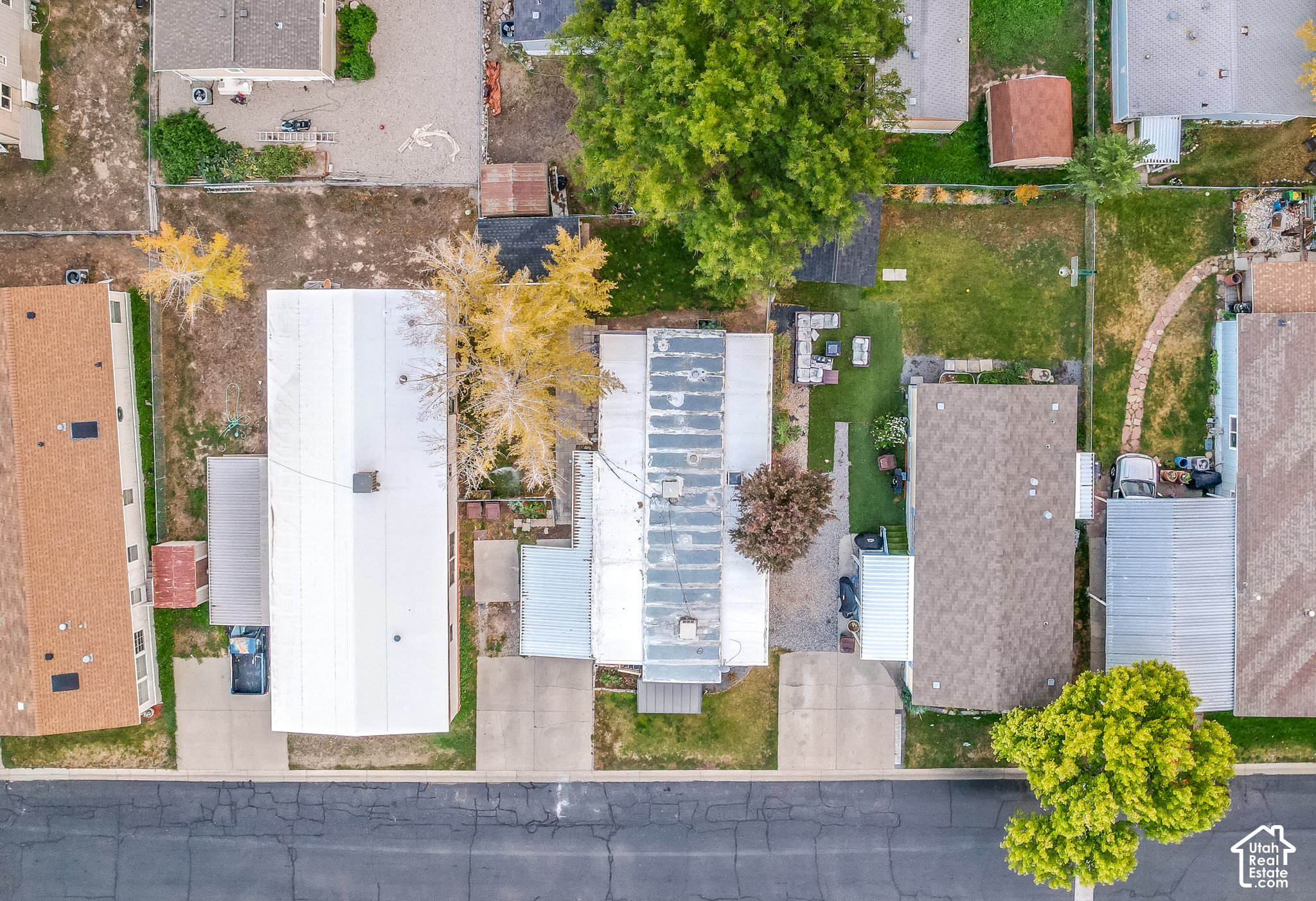 main property photo 50