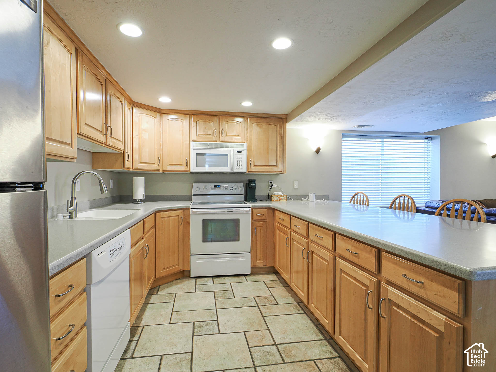 main property photo 58