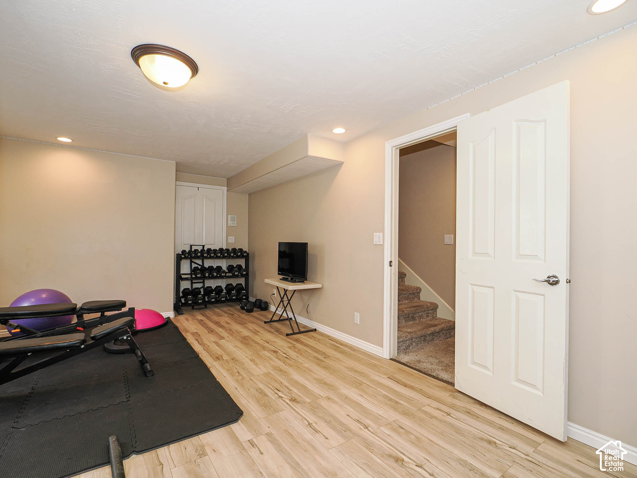 main property photo 60
