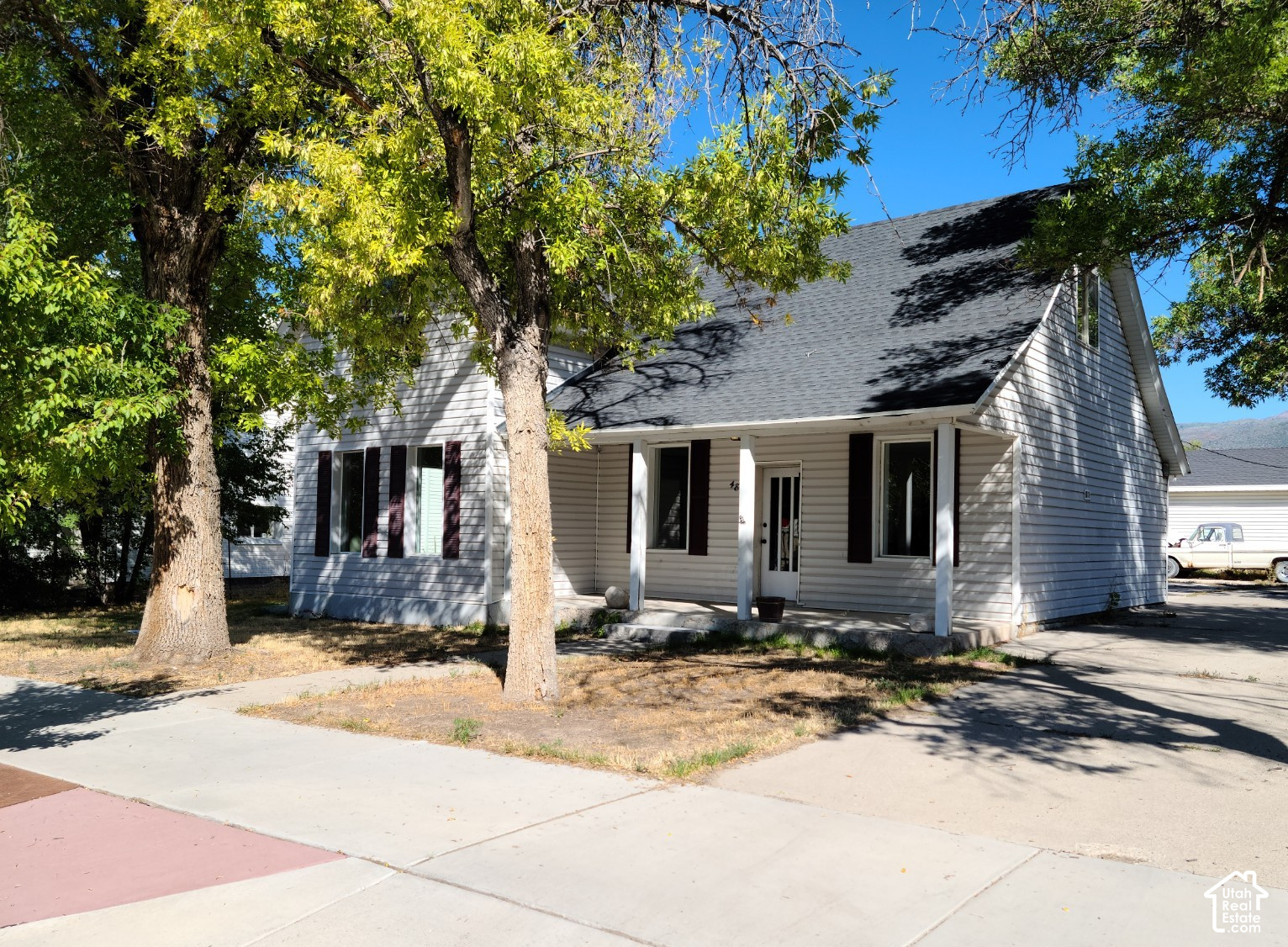 main property photo 2