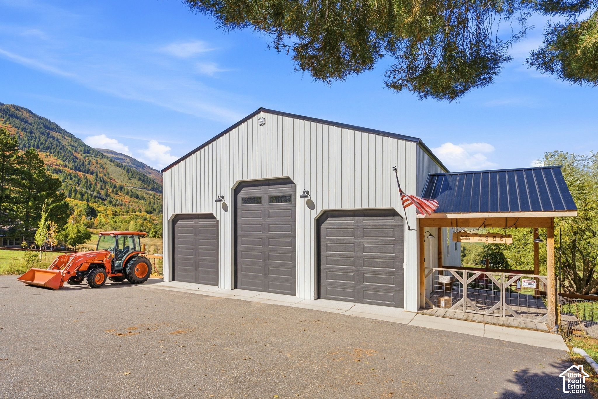 main property photo 43