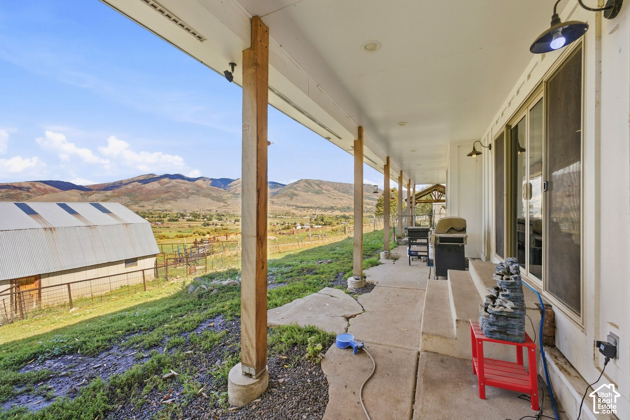 main property photo 50