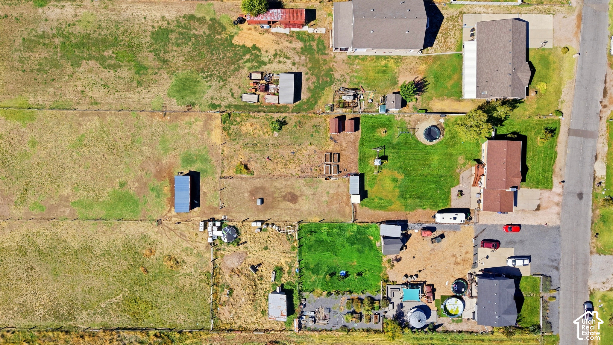 main property photo 39