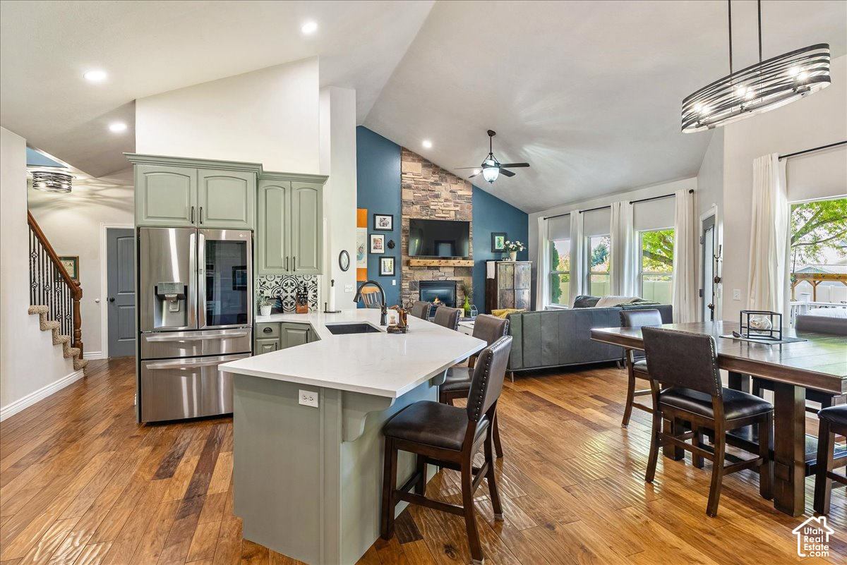 main property photo 15