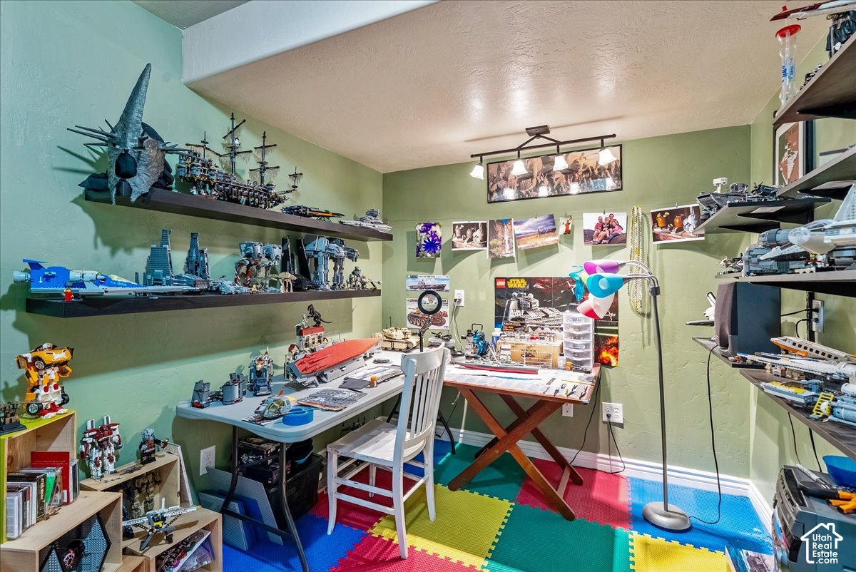 main property photo 48