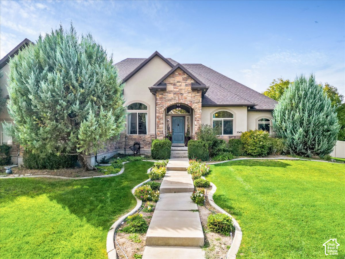 main property photo 6