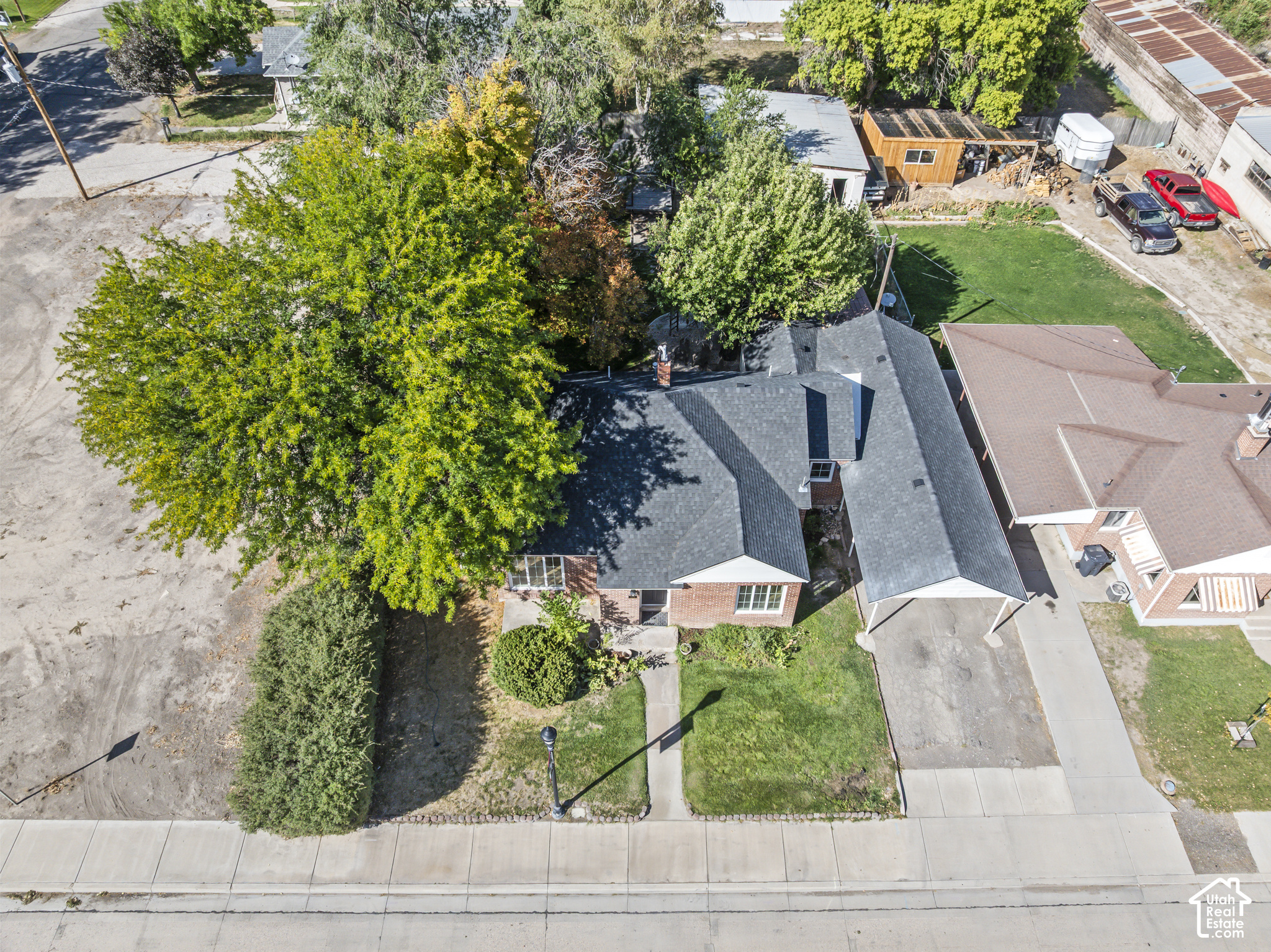 main property photo 42