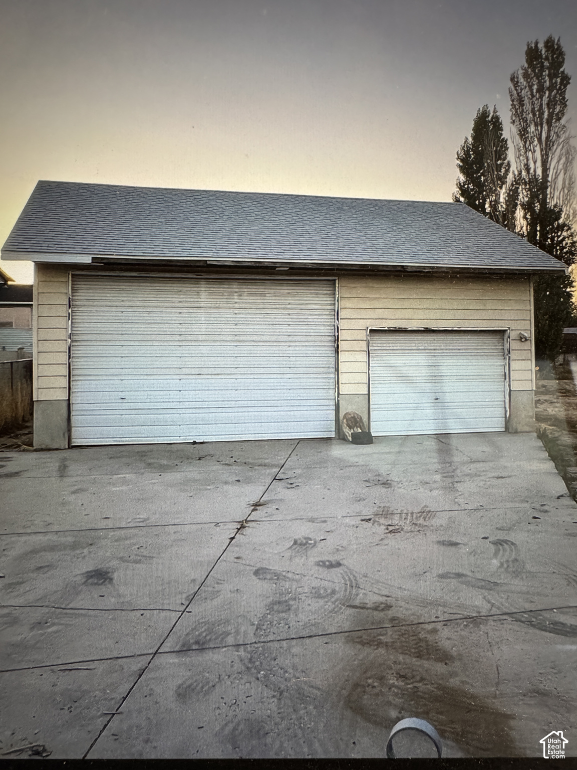 property viewer photo 1