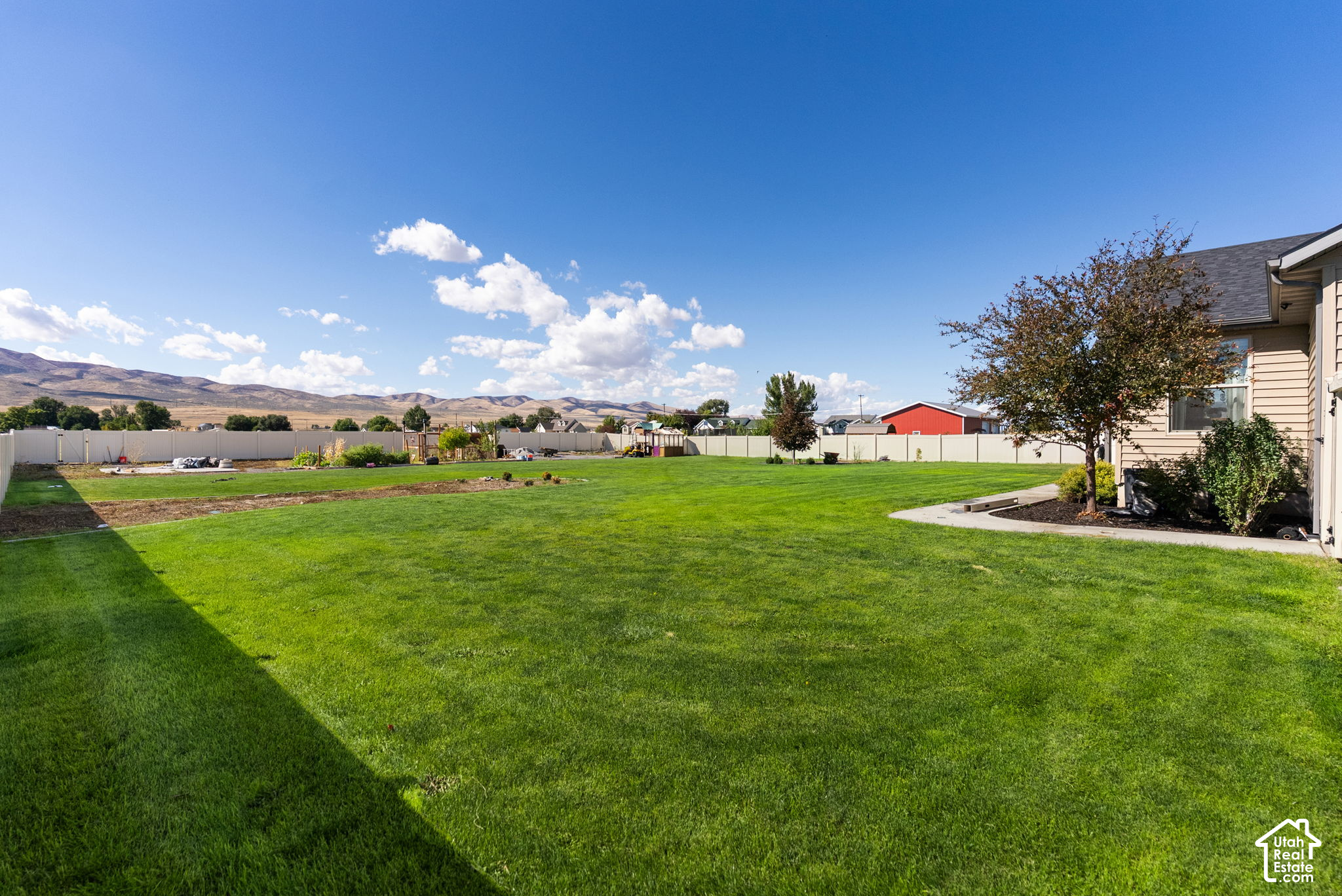 main property photo 52