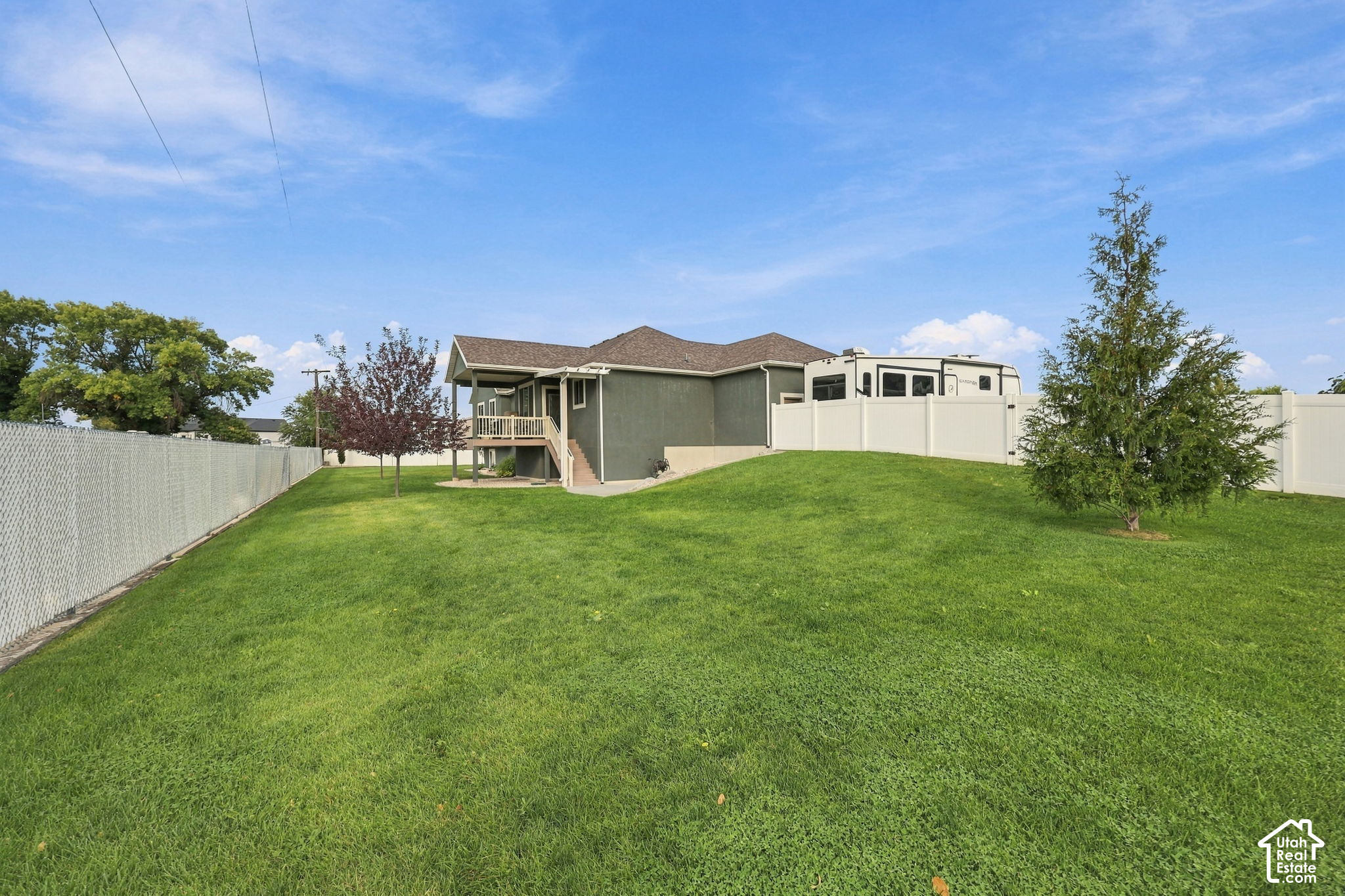 main property photo 38