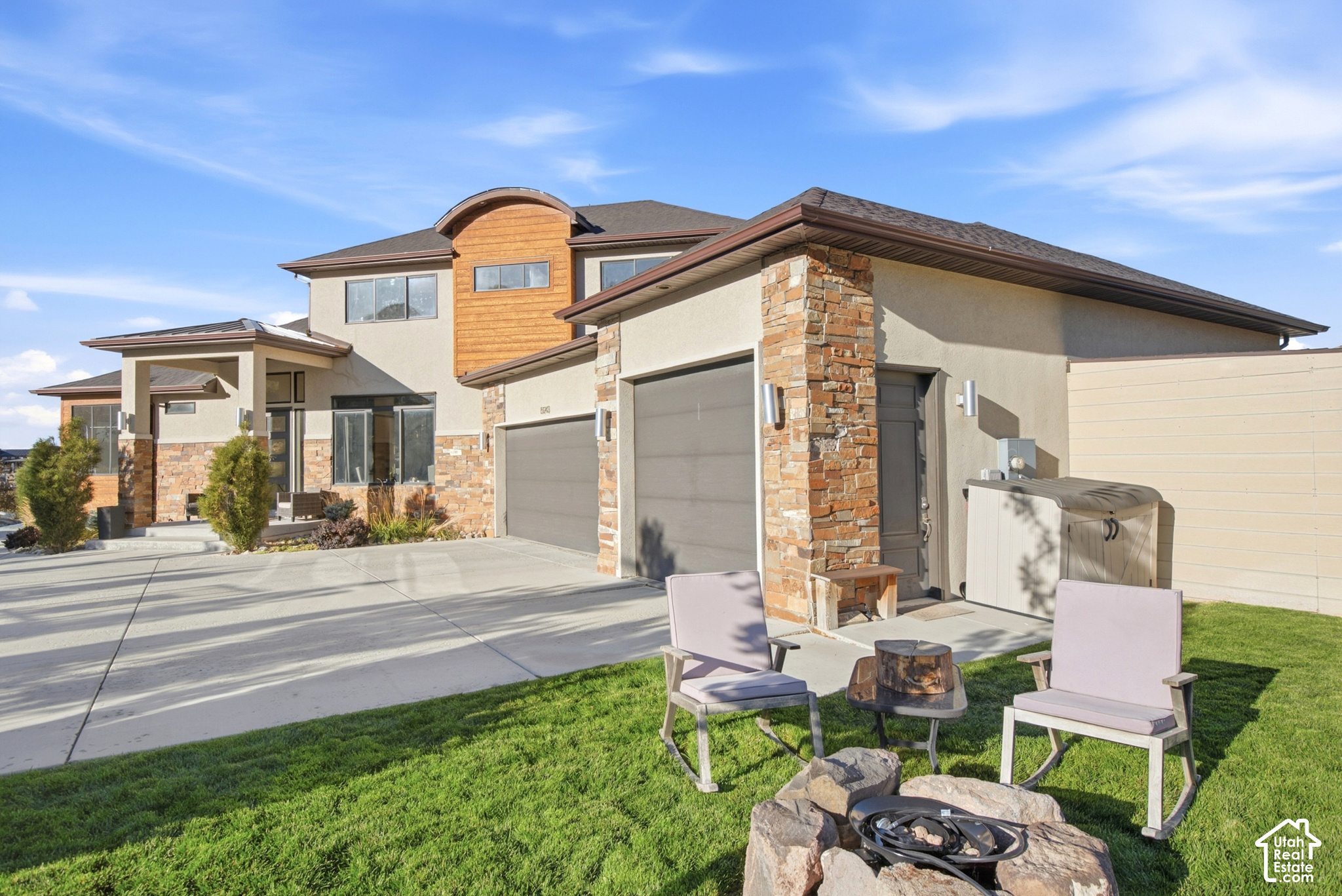 main property photo 50