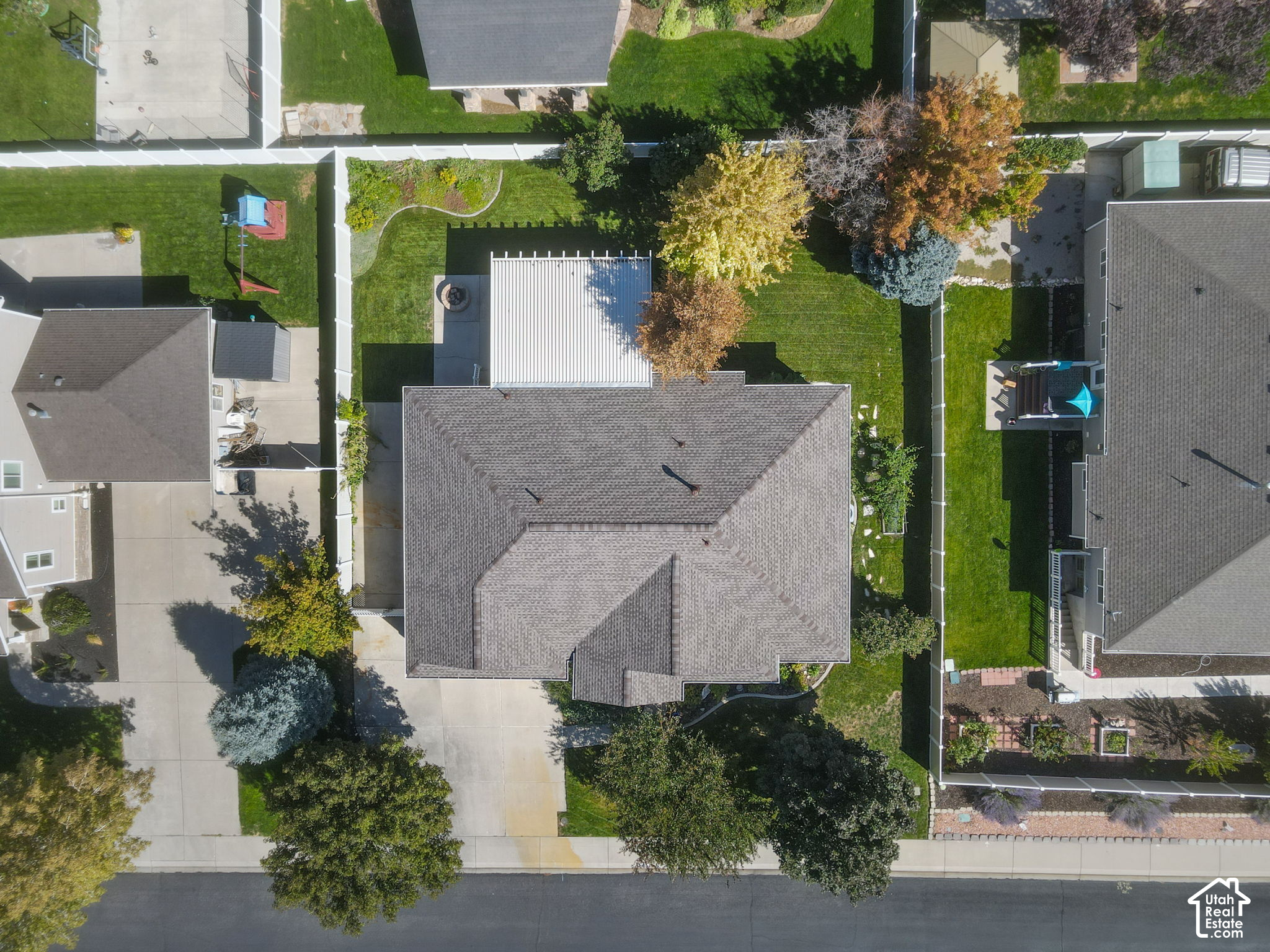 main property photo 21