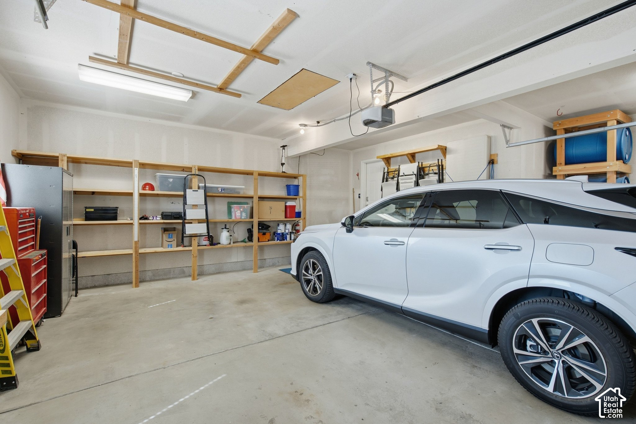 main property photo 68