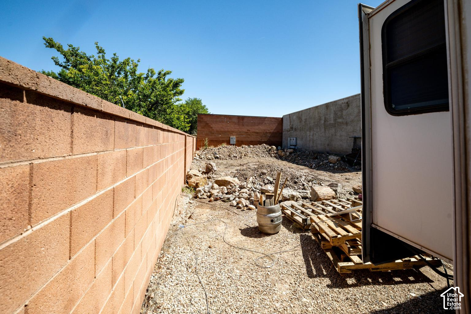 main property photo 54