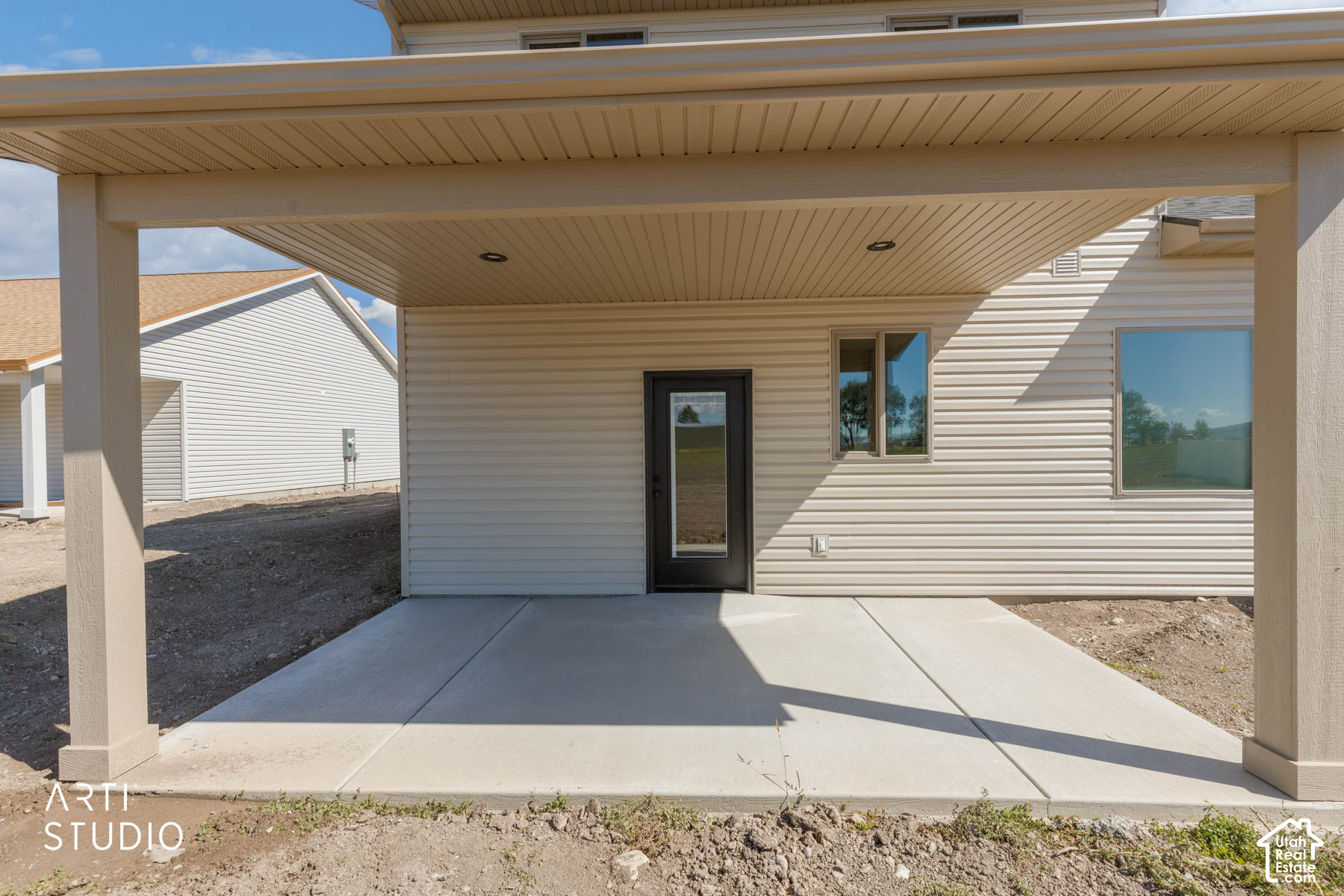 main property photo 36