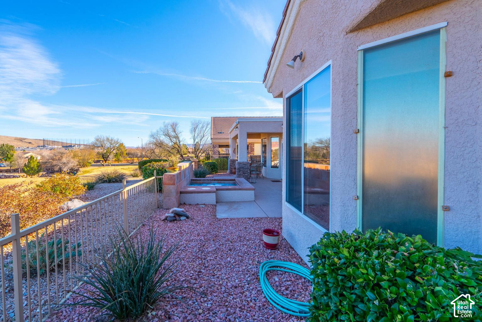 main property photo 41