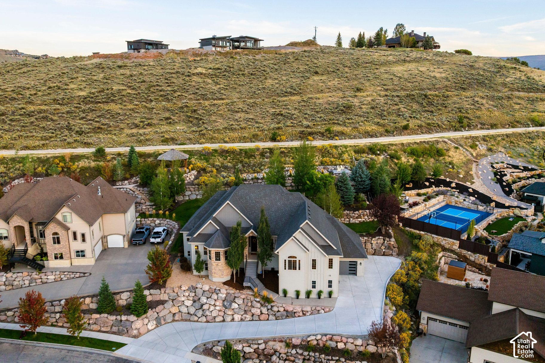 main property photo 70