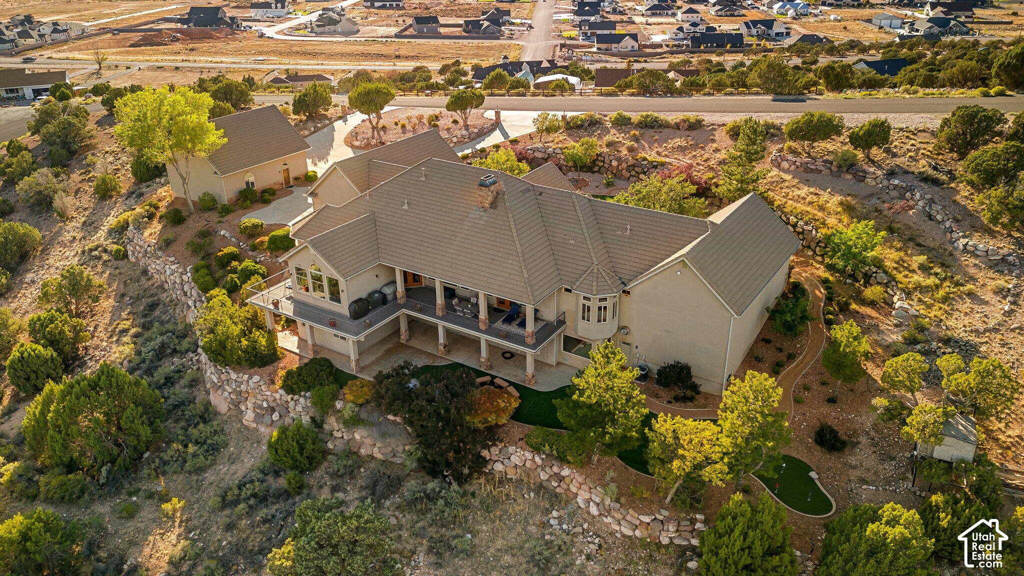 main property photo 117