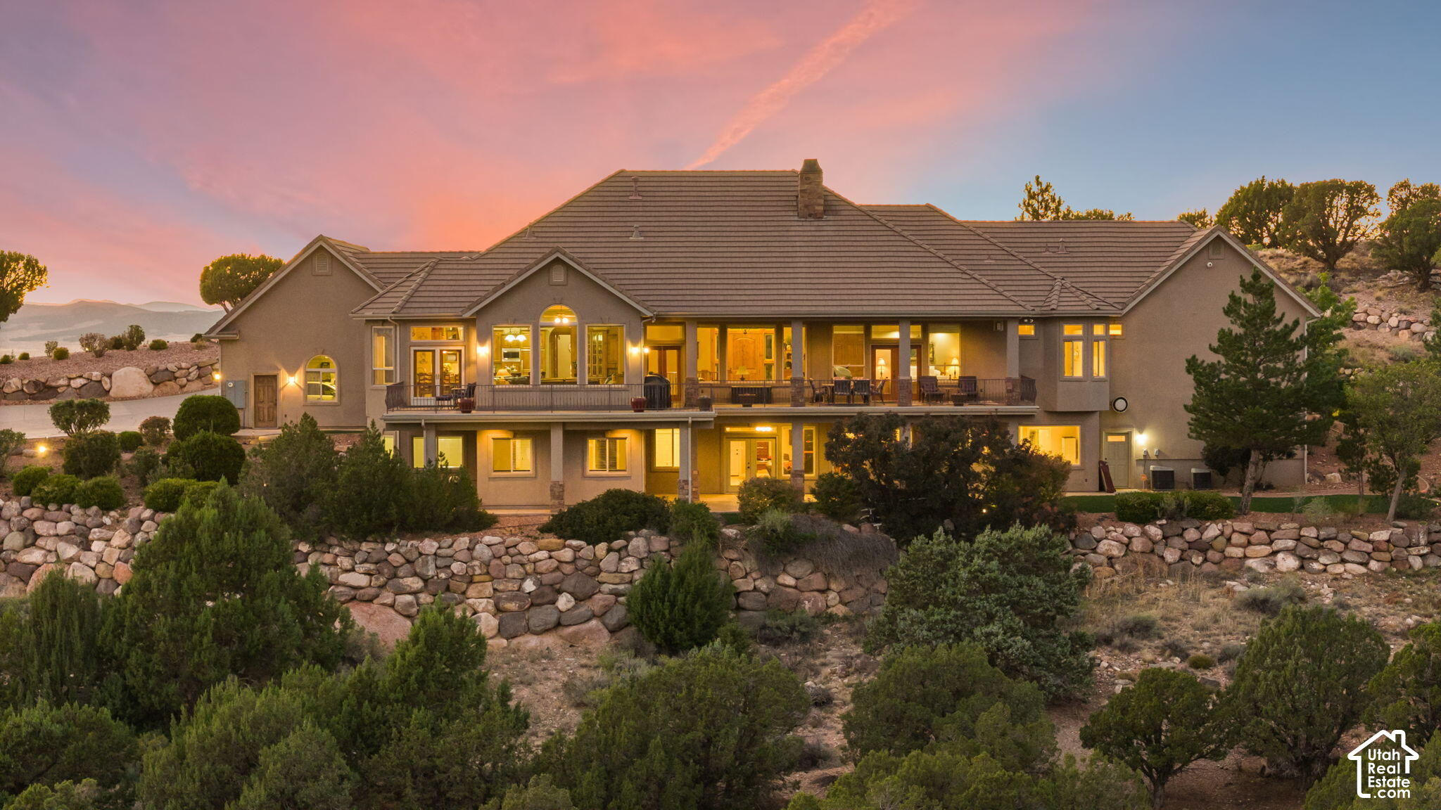 main property photo 137