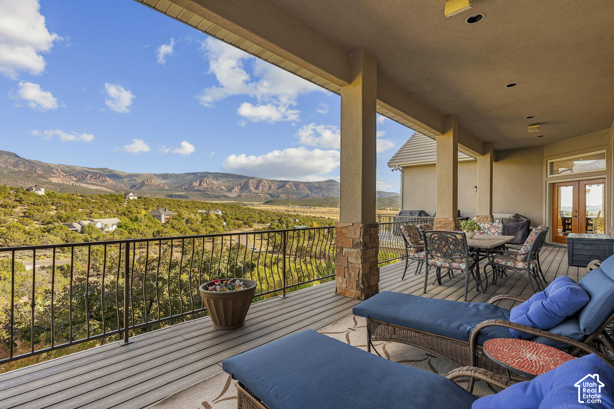 main property photo 96