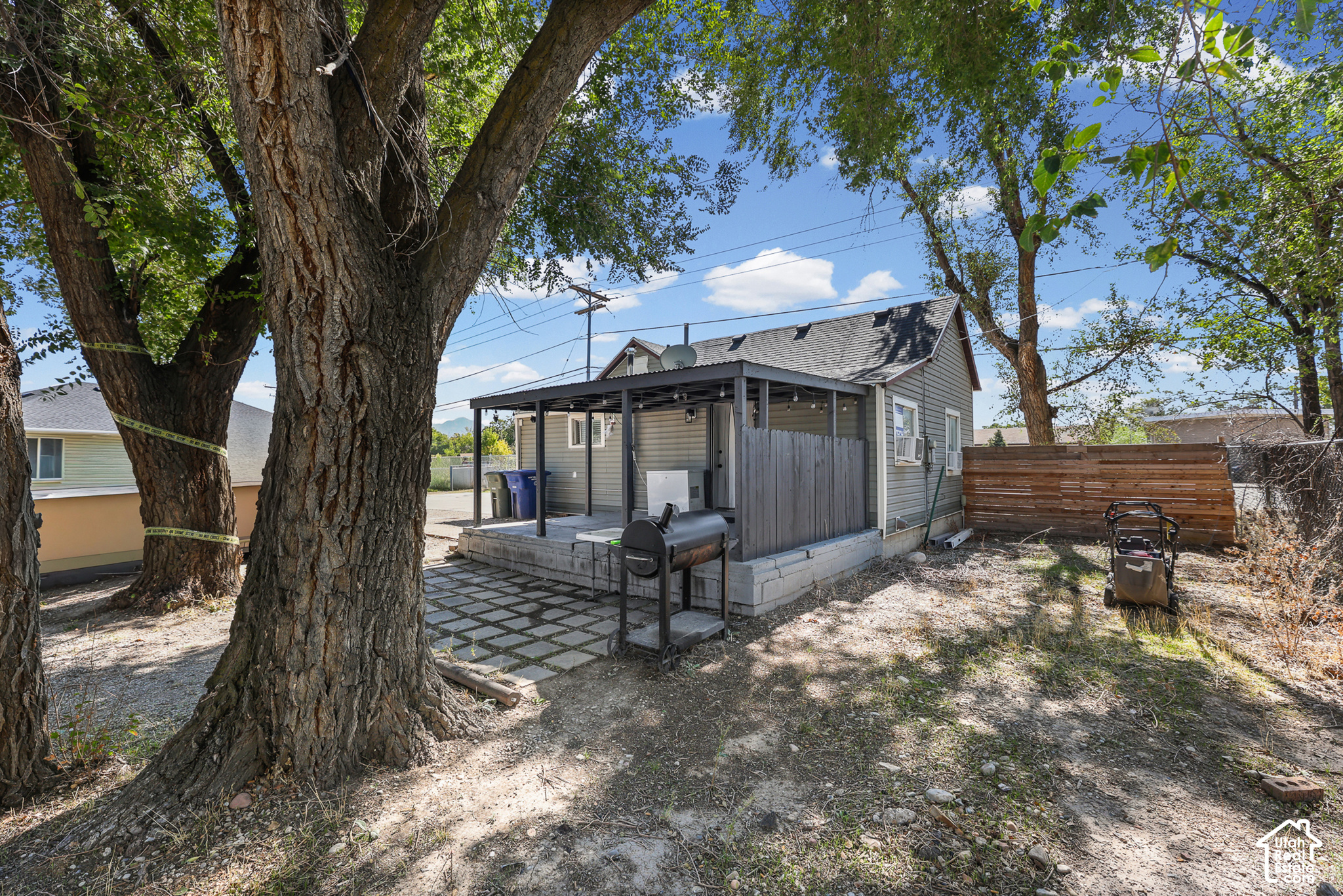 main property photo 15