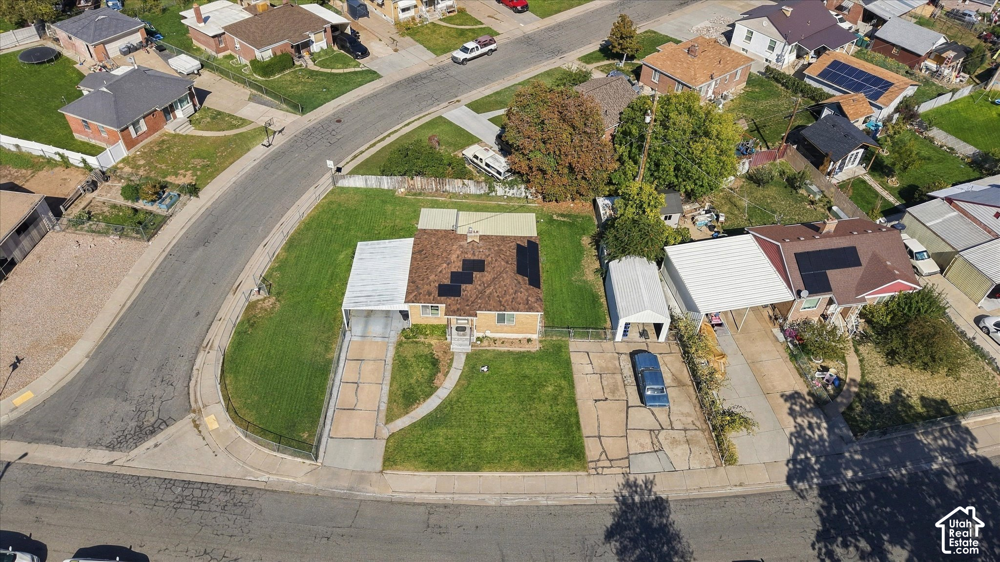 main property photo 46