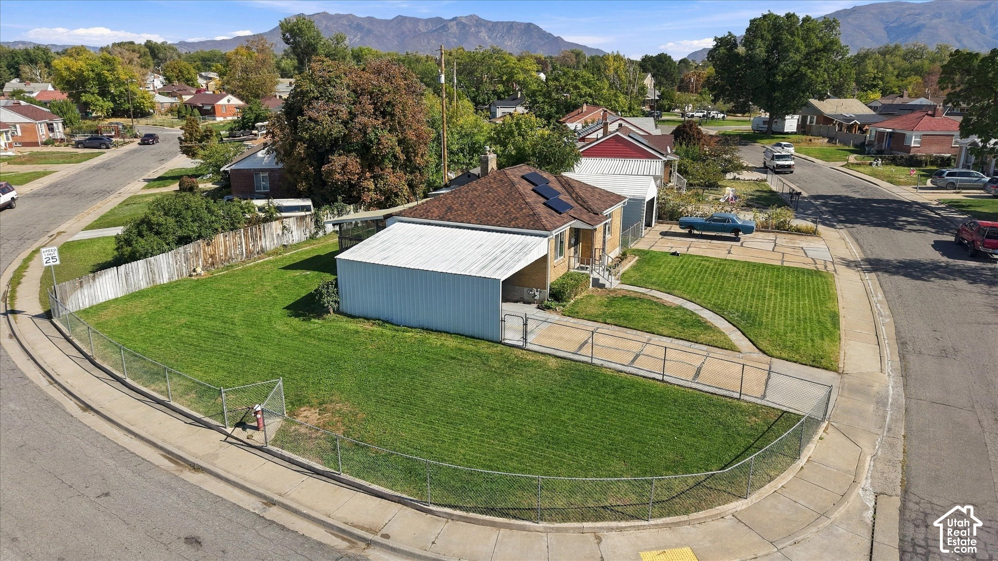 main property photo 50