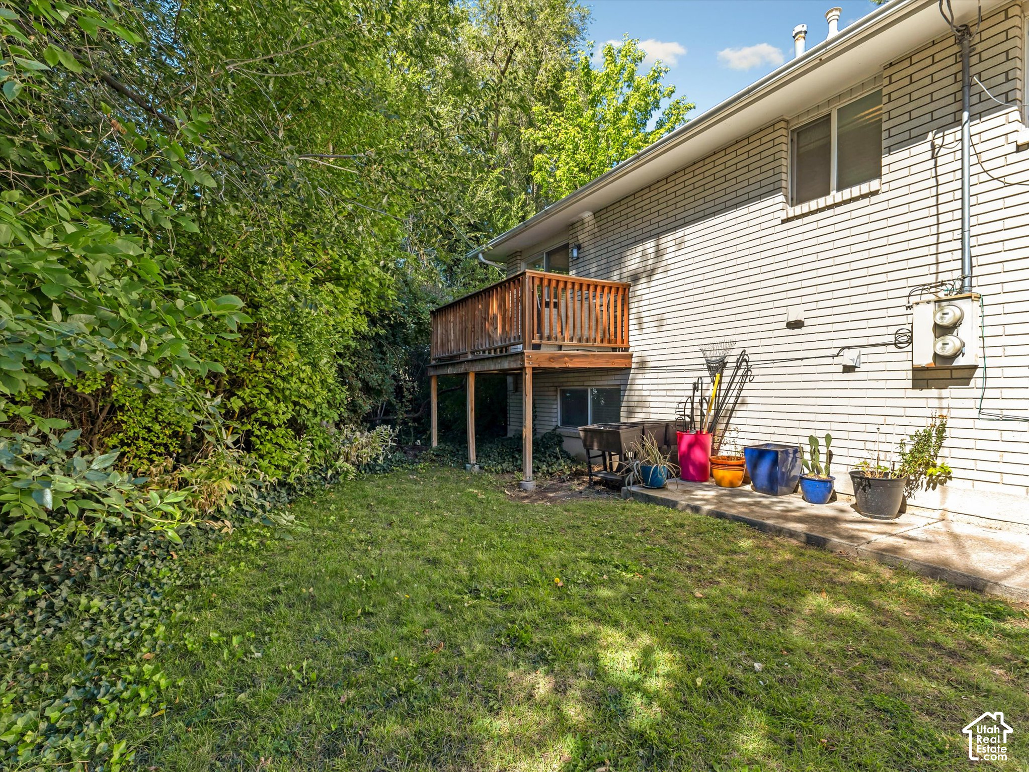 main property photo 18