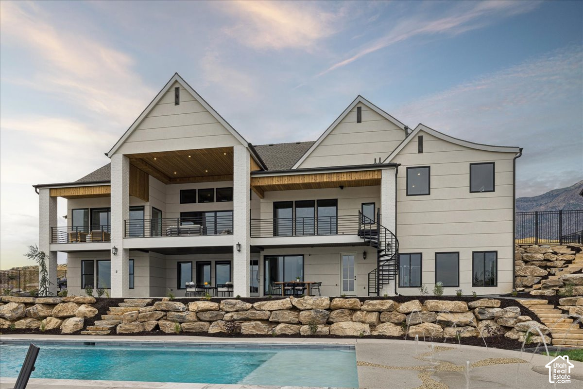 main property photo 51