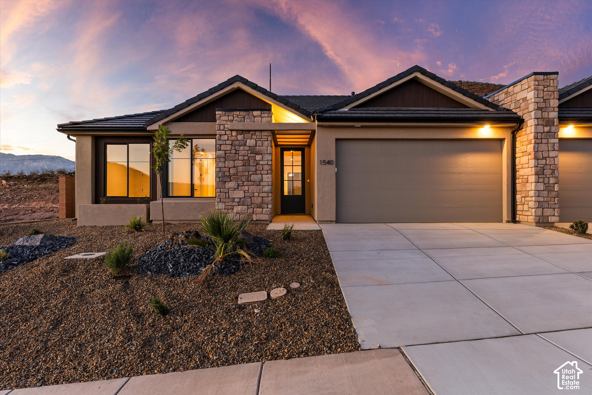 main property photo 0