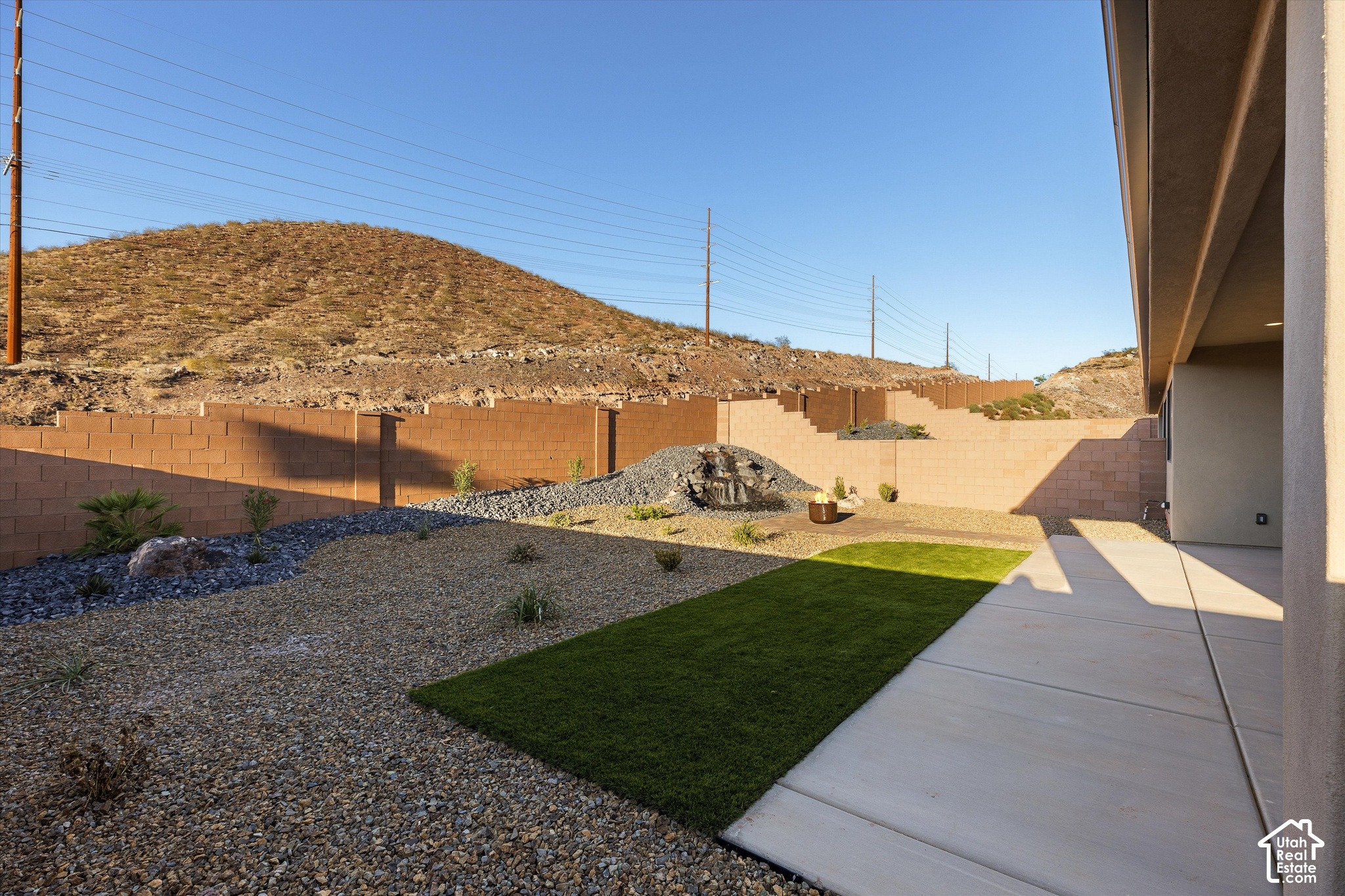 main property photo 29